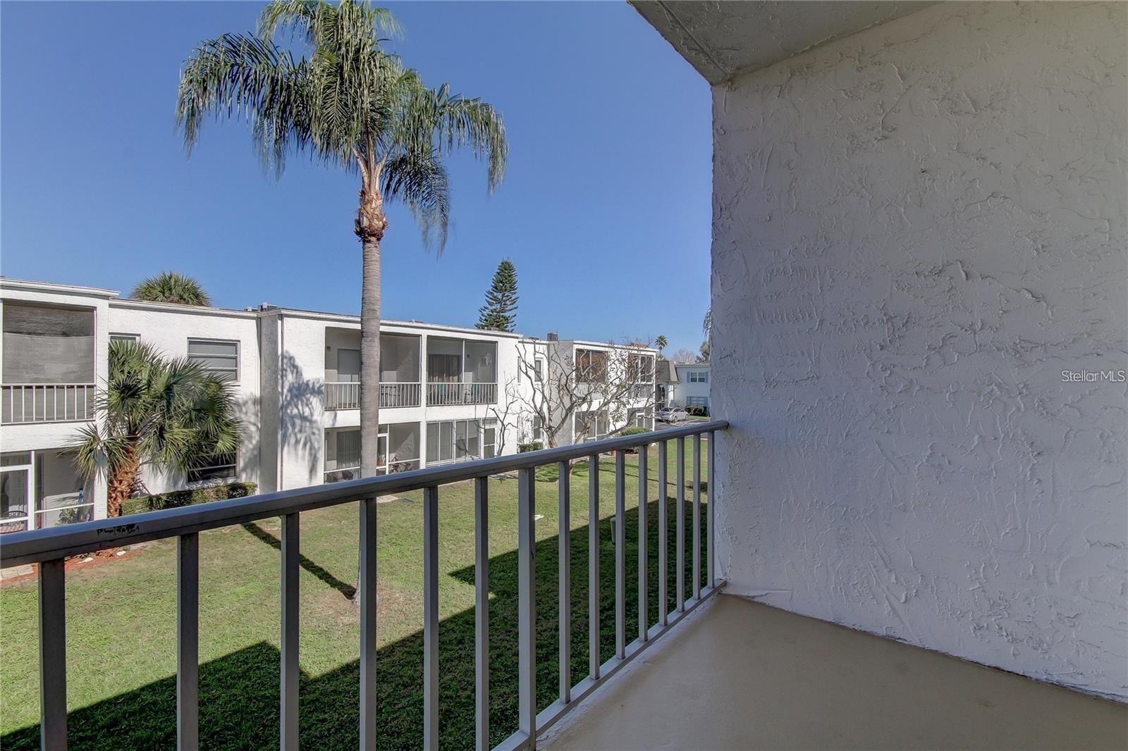 Image 23 of 39 For 355 Mcmullen Booth Road 116