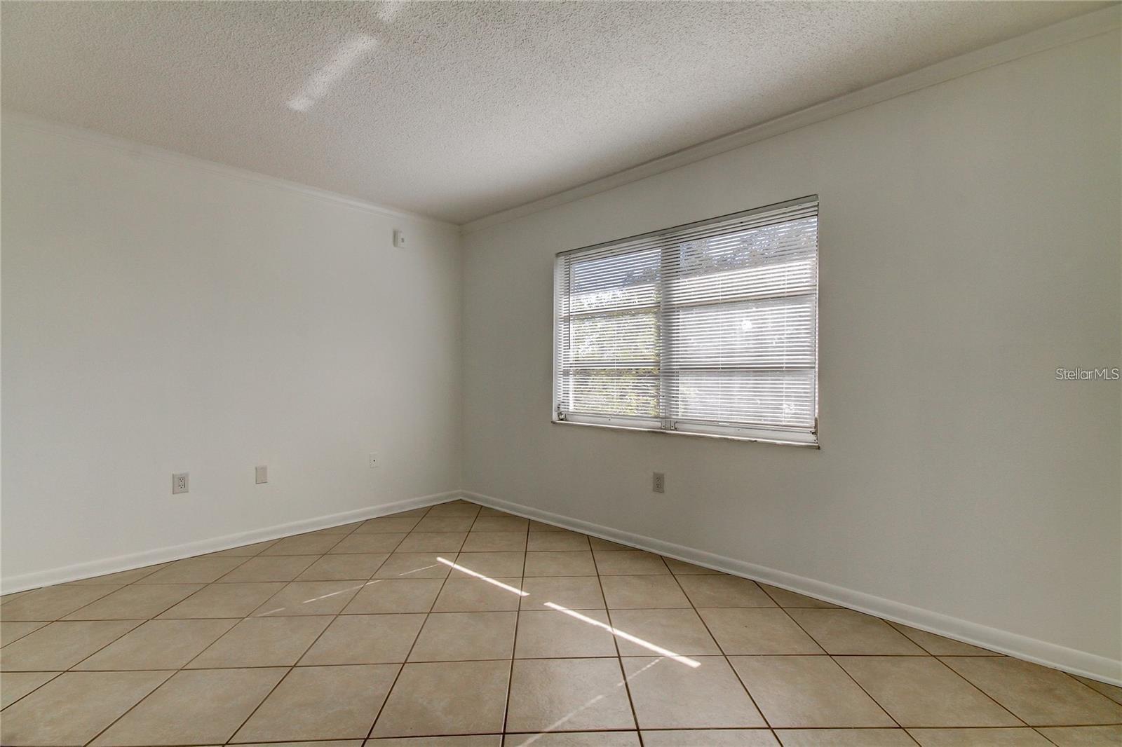 Image 34 of 39 For 355 Mcmullen Booth Road 116