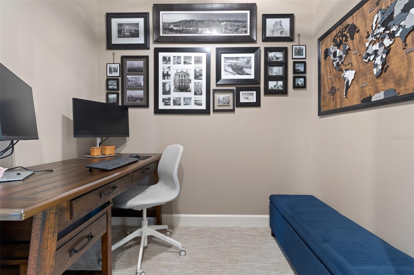 Image 14 of 47 For 10911 Victoria Arbor Way