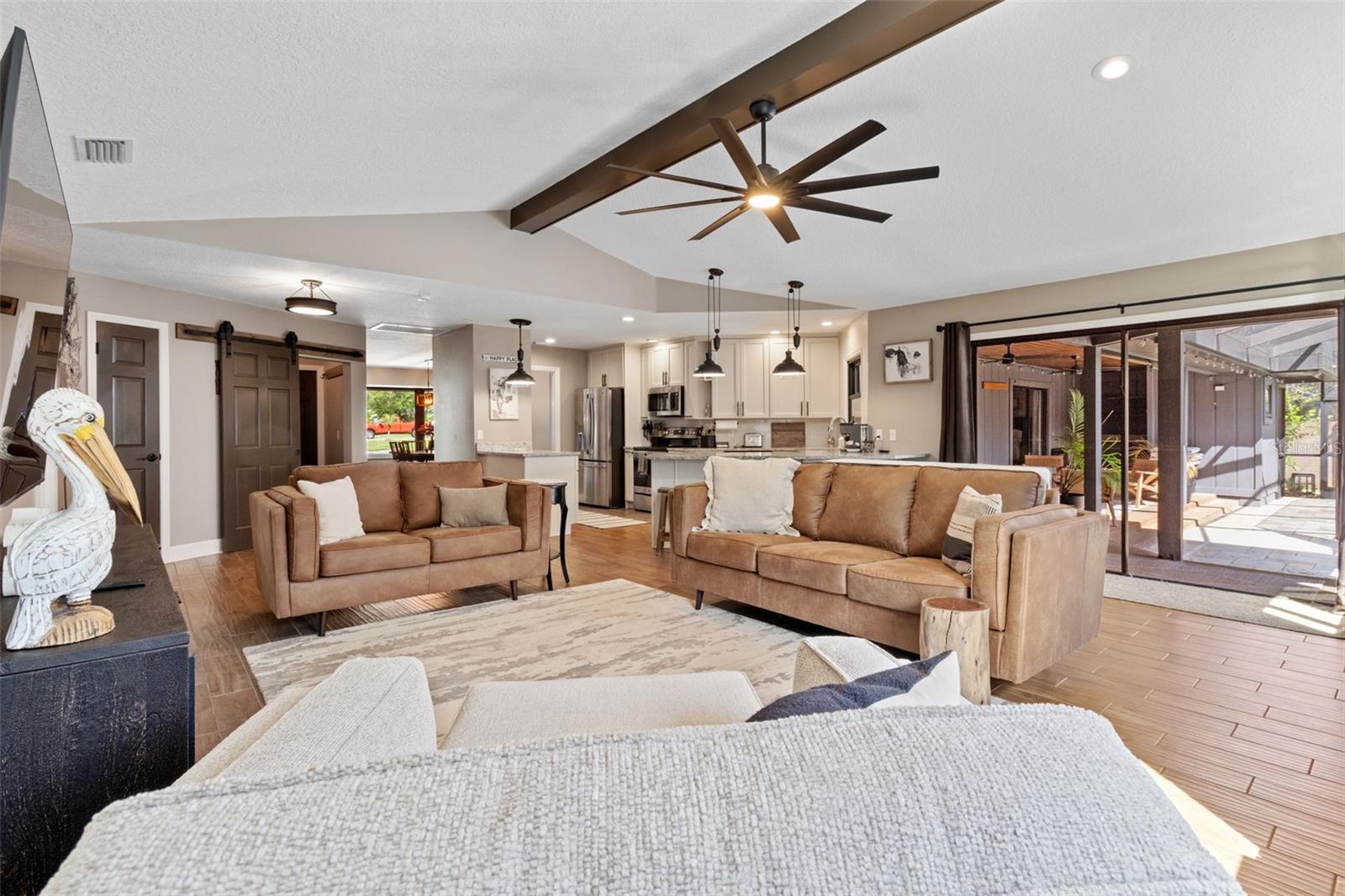 Image 23 of 47 For 10911 Victoria Arbor Way