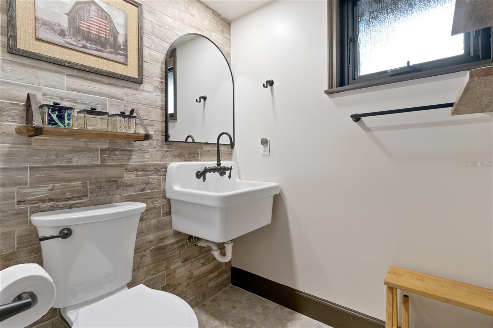 Image 36 of 47 For 10911 Victoria Arbor Way