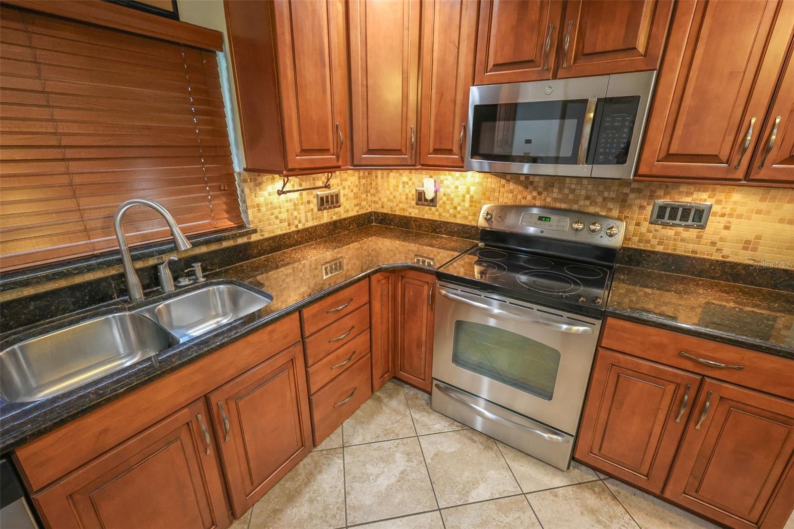 Image 4 of 22 For 3104 North A Street