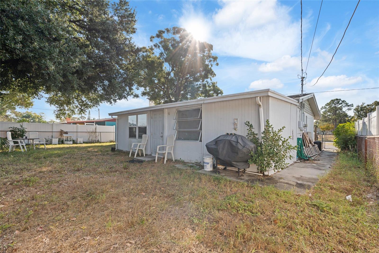 Image 31 of 40 For 4667 82nd Avenue N