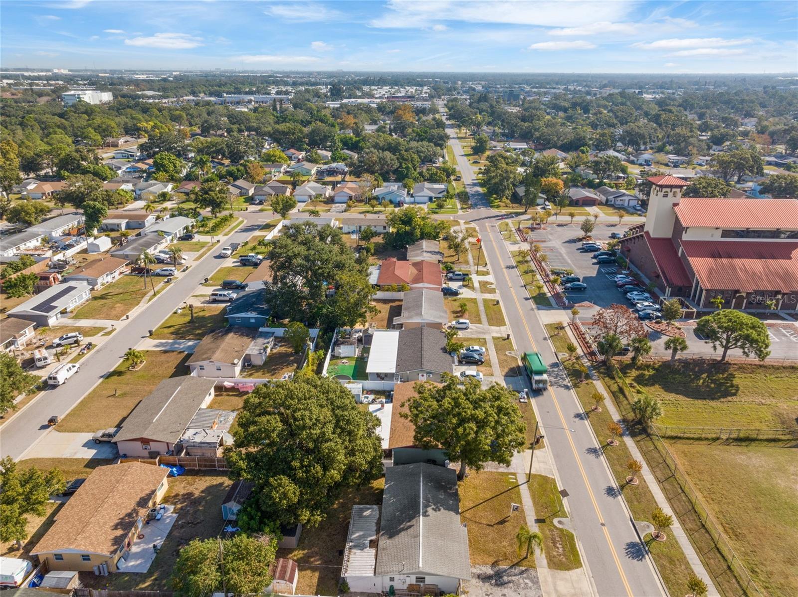 Image 34 of 40 For 4667 82nd Avenue N