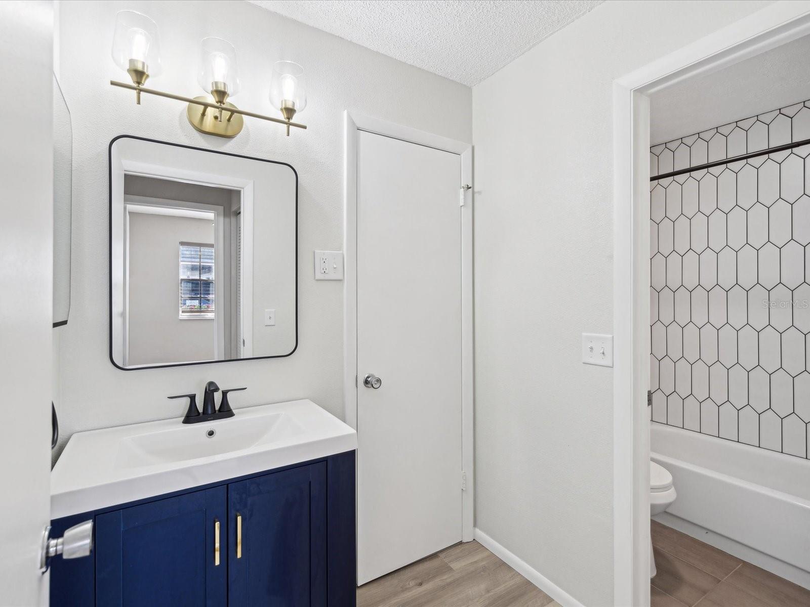 Image 11 of 35 For 3717 Trophy Boulevard