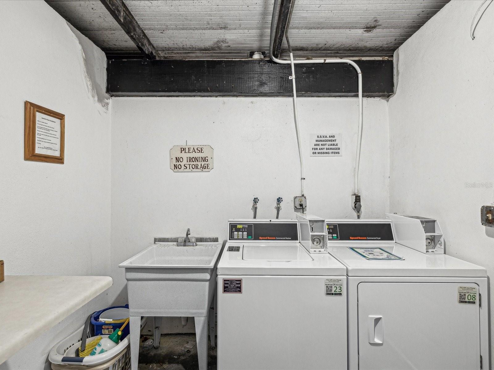 Image 27 of 35 For 3717 Trophy Boulevard