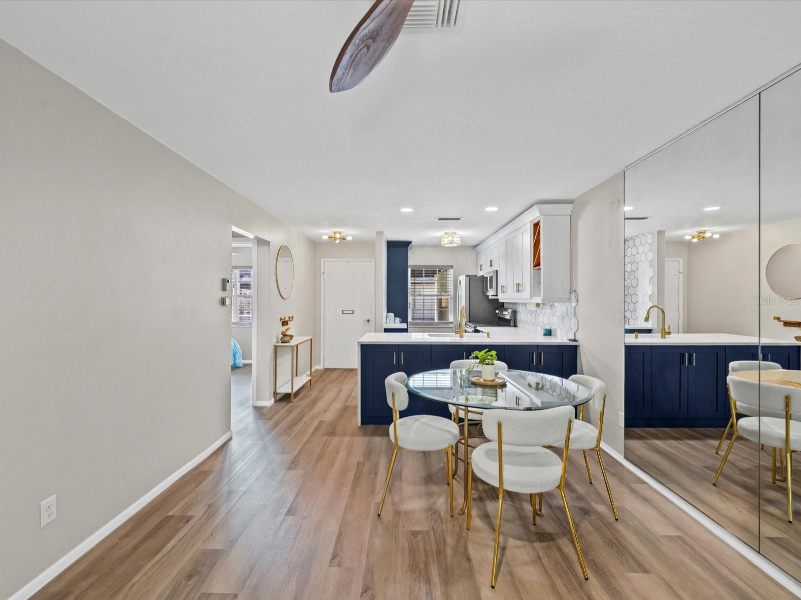 Image 9 of 35 For 3717 Trophy Boulevard