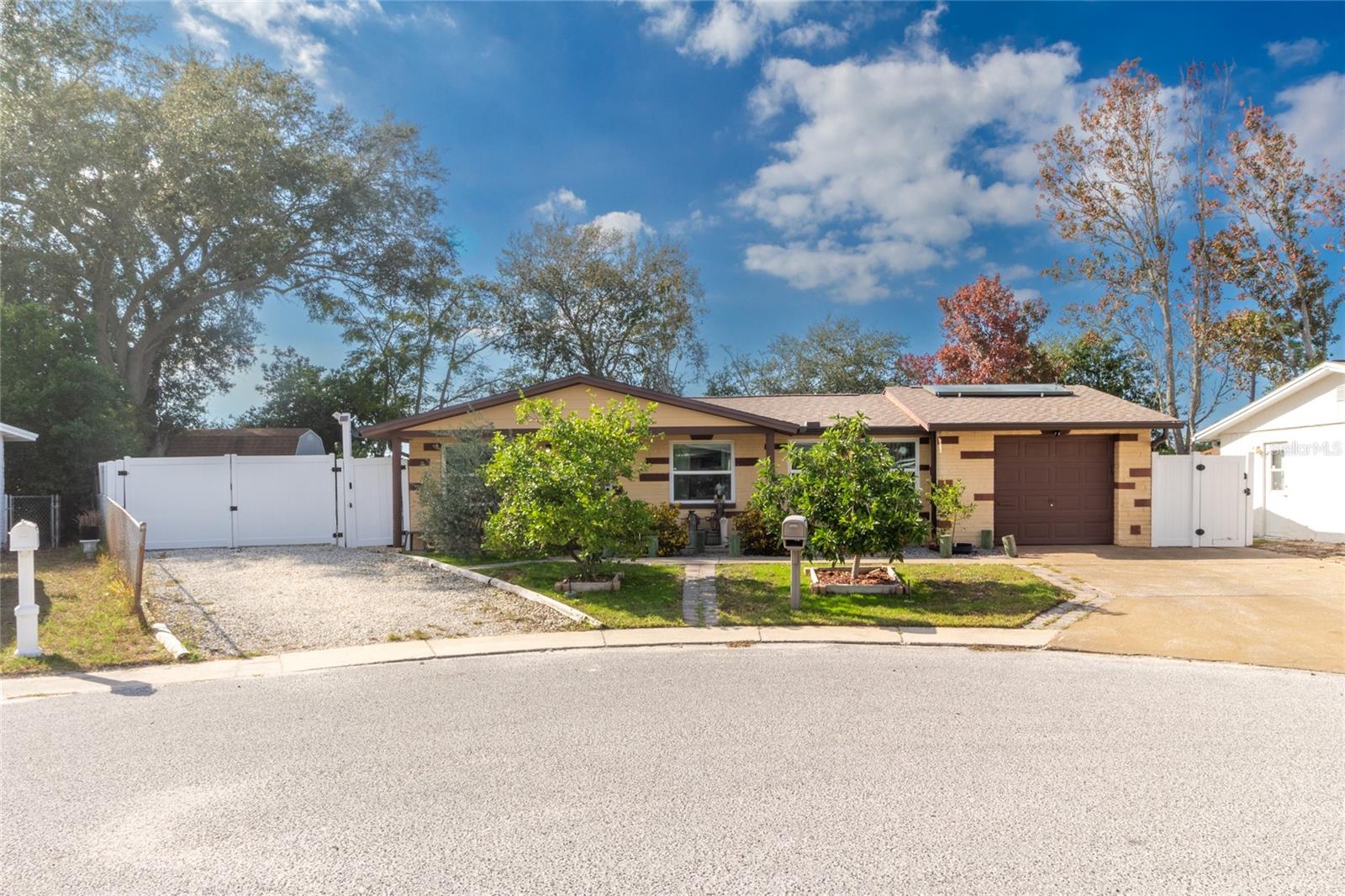 Image 12 of 53 For 2527 Ohio Place