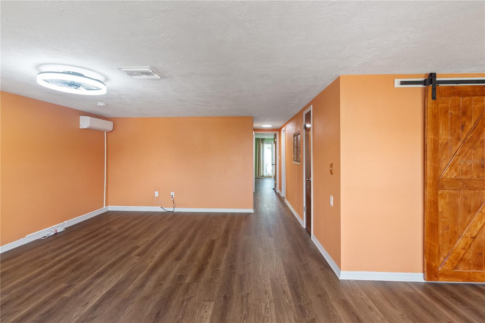 Image 28 of 53 For 2527 Ohio Place