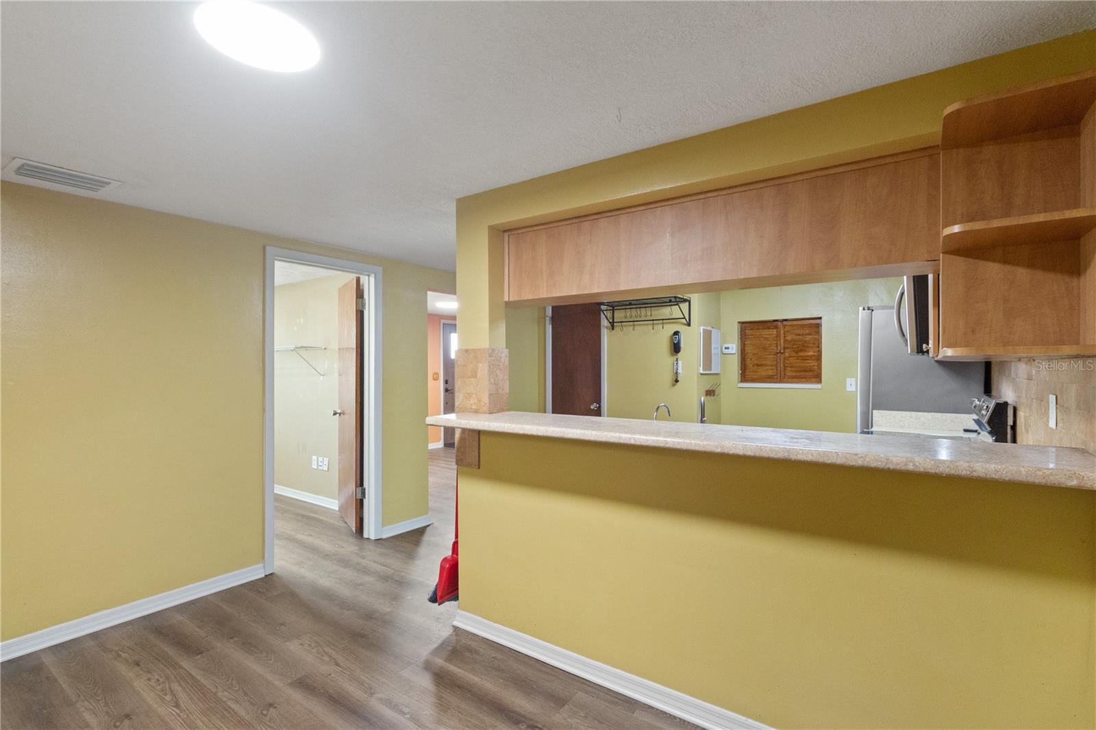 Image 33 of 53 For 2527 Ohio Place