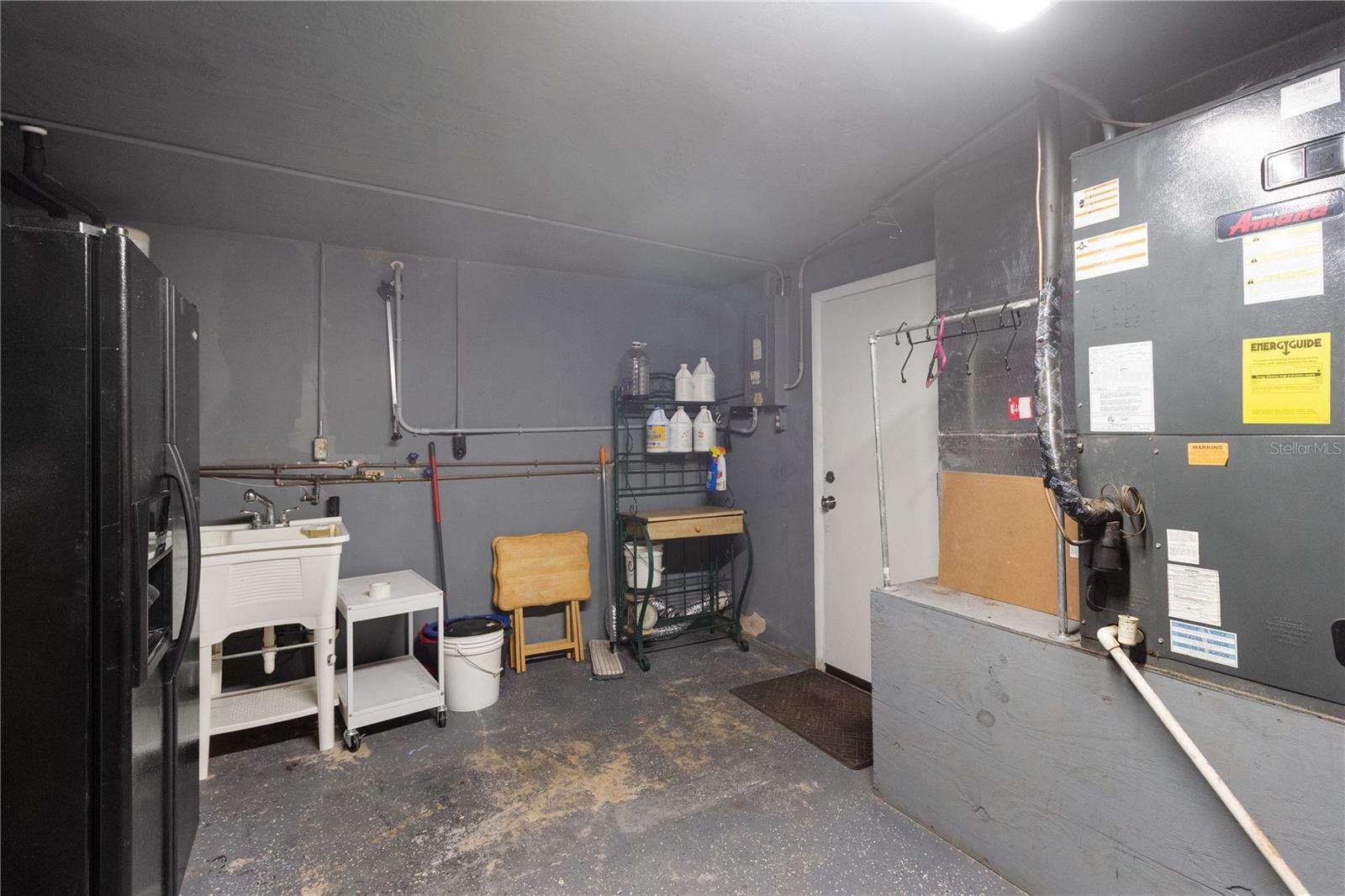 Image 40 of 53 For 2527 Ohio Place