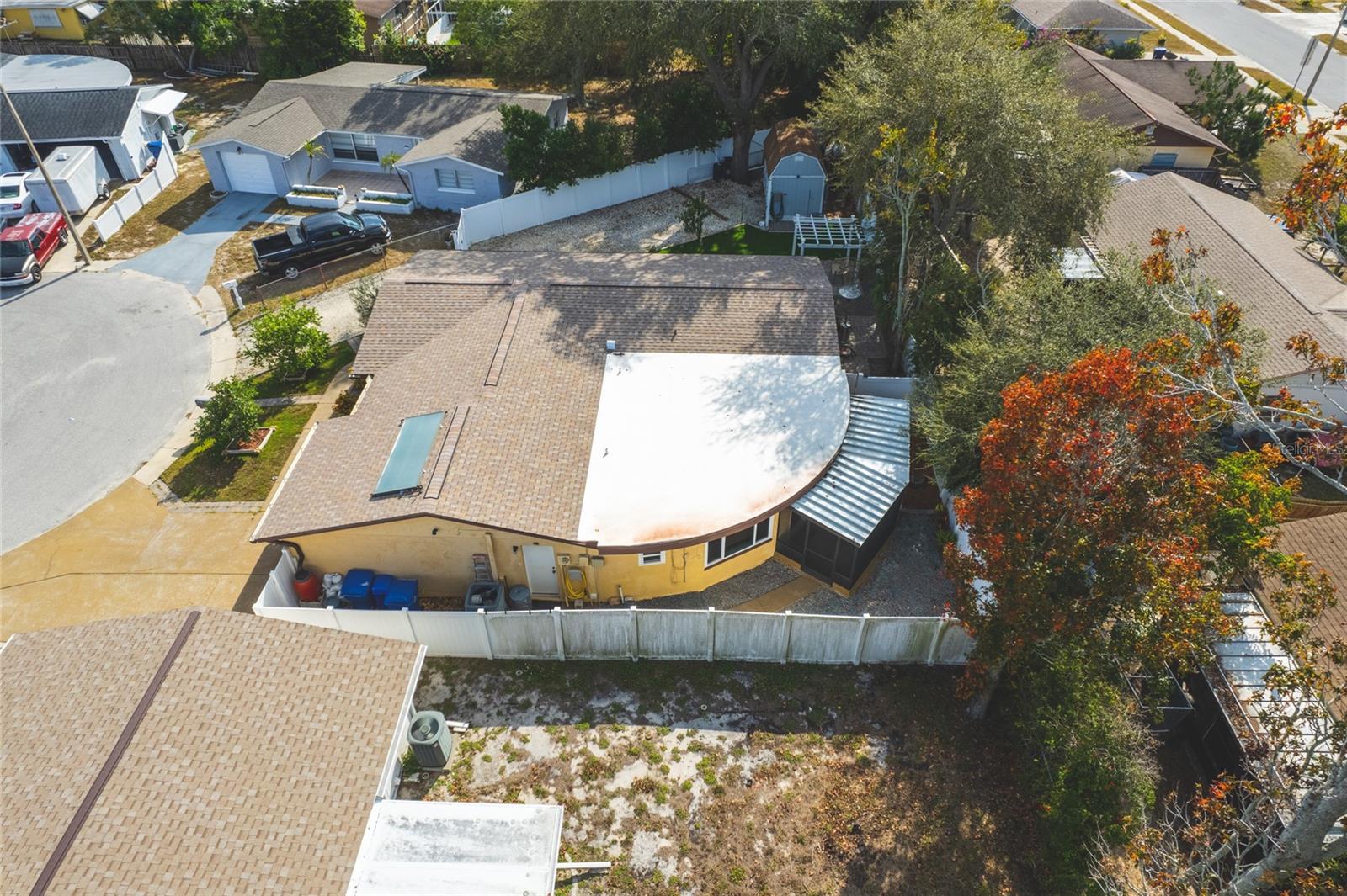 Image 5 of 53 For 2527 Ohio Place