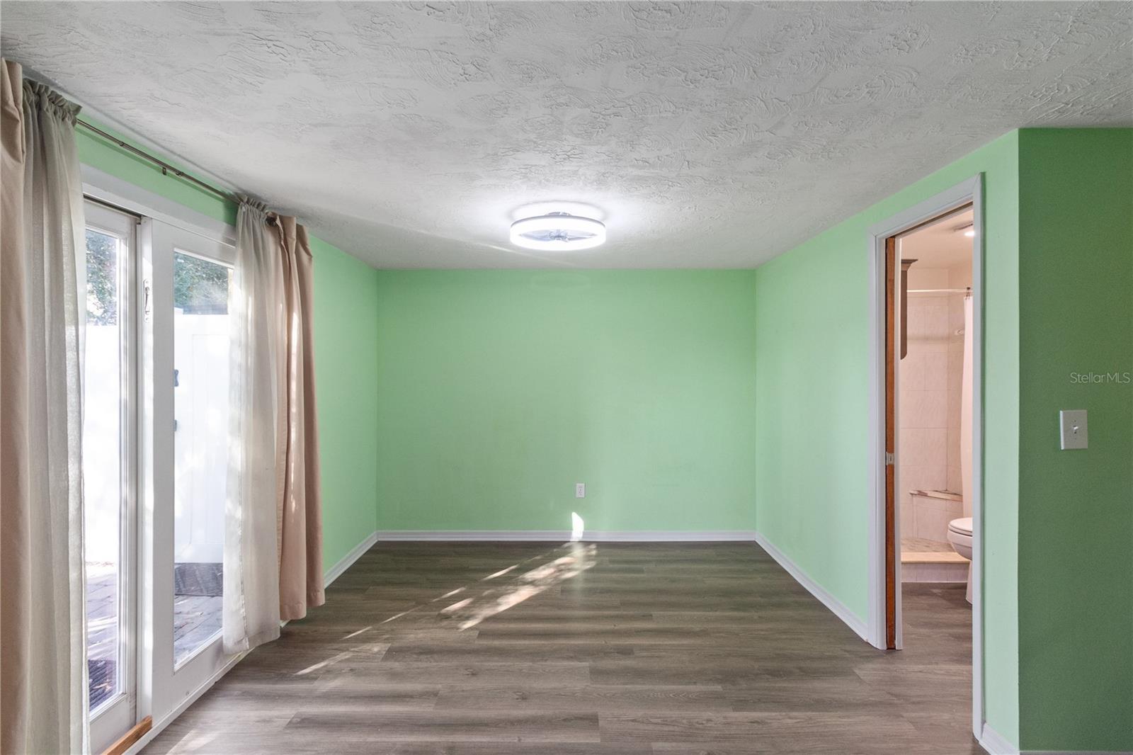 Image 50 of 53 For 2527 Ohio Place