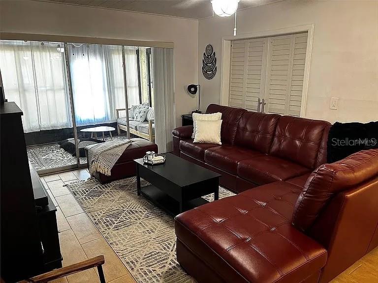 Image 2 of 18 For 2207 Belleair Road B7