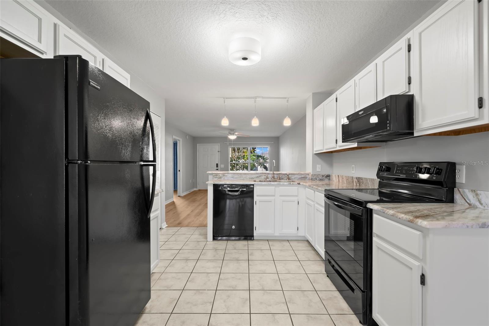 Image 8 of 29 For 4575 Whitton Way 1118