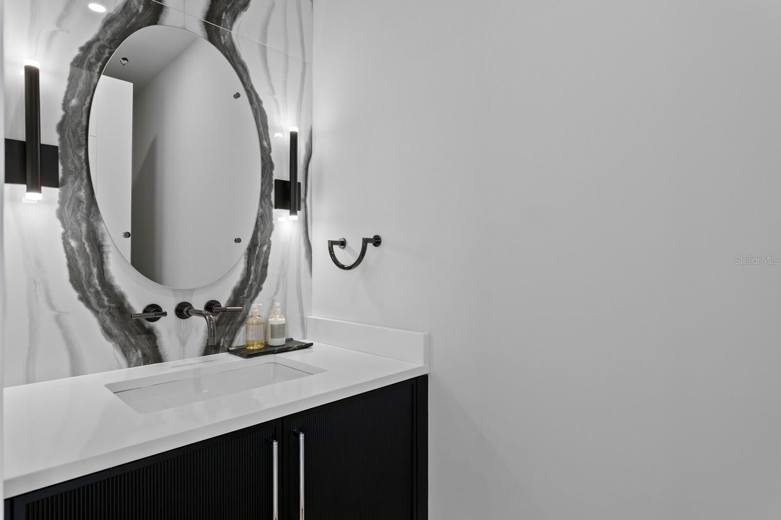 Image 37 of 100 For 304 Gulf Boulevard