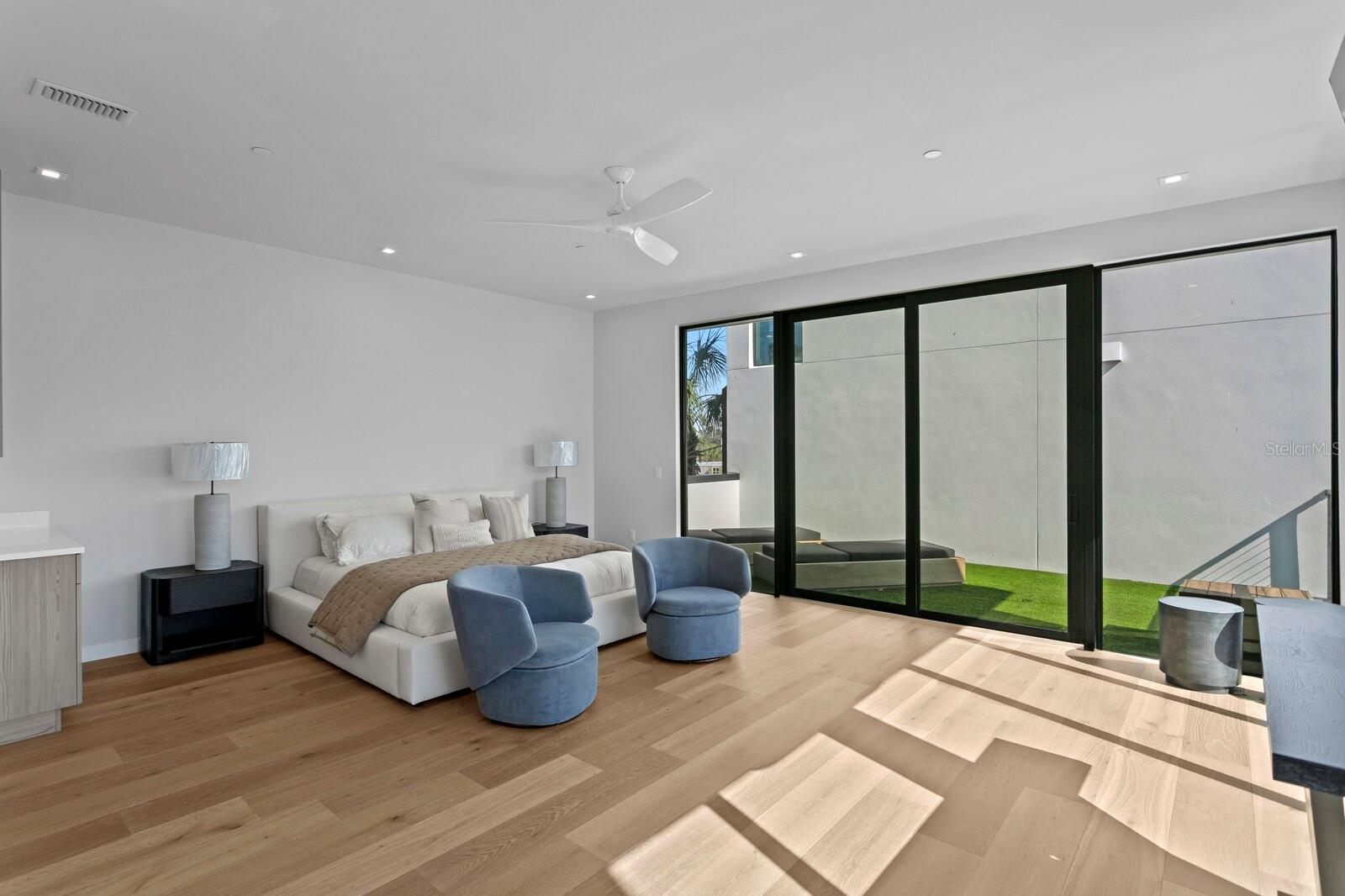 Image 39 of 100 For 304 Gulf Boulevard