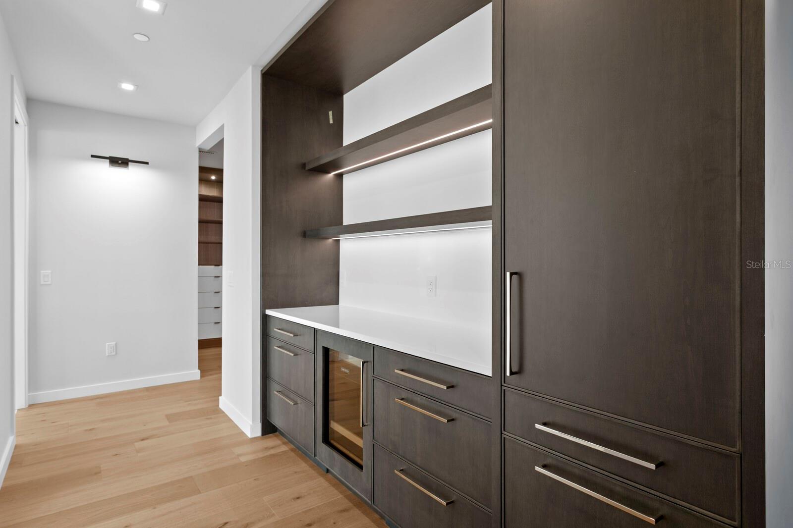 Image 45 of 100 For 304 Gulf Boulevard