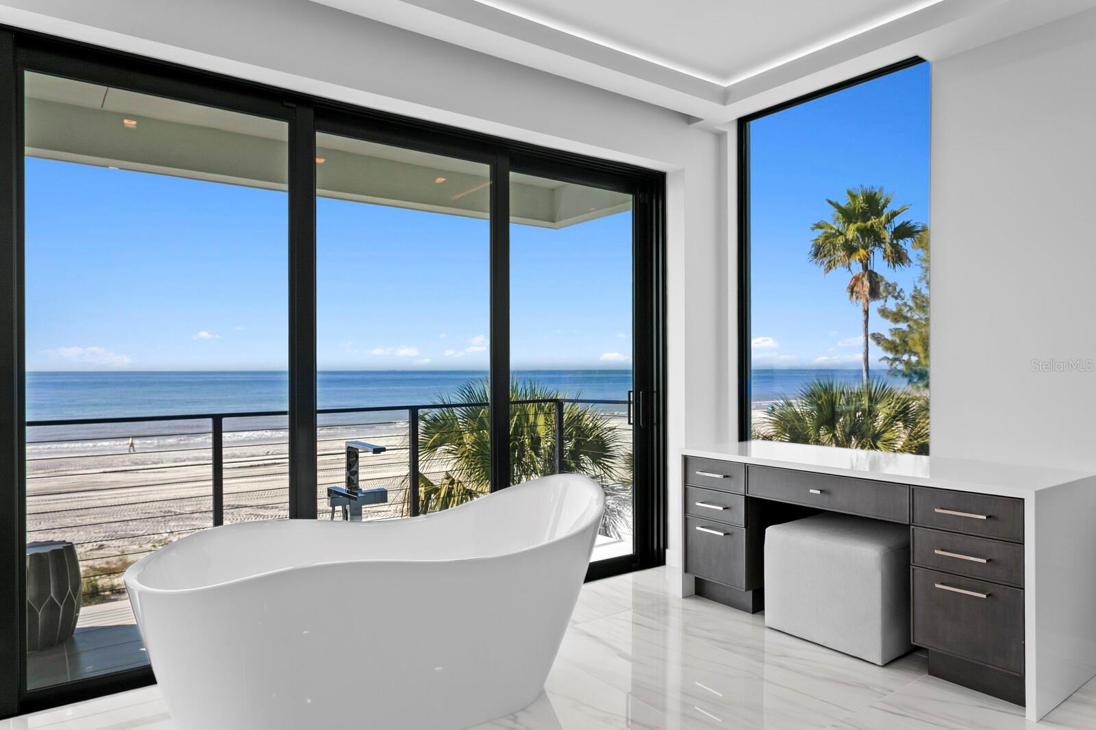 Image 49 of 100 For 304 Gulf Boulevard