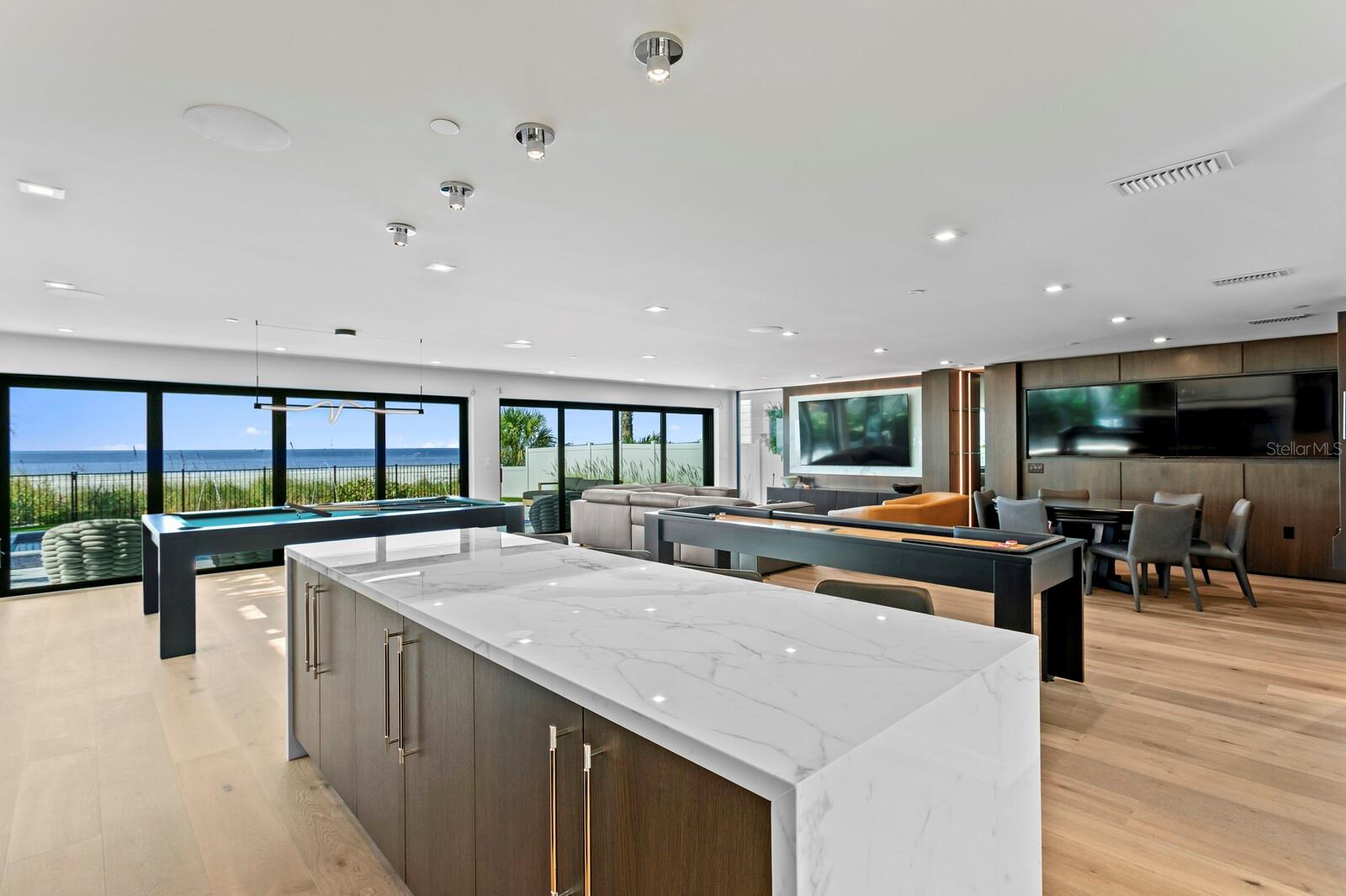 Image 5 of 100 For 304 Gulf Boulevard