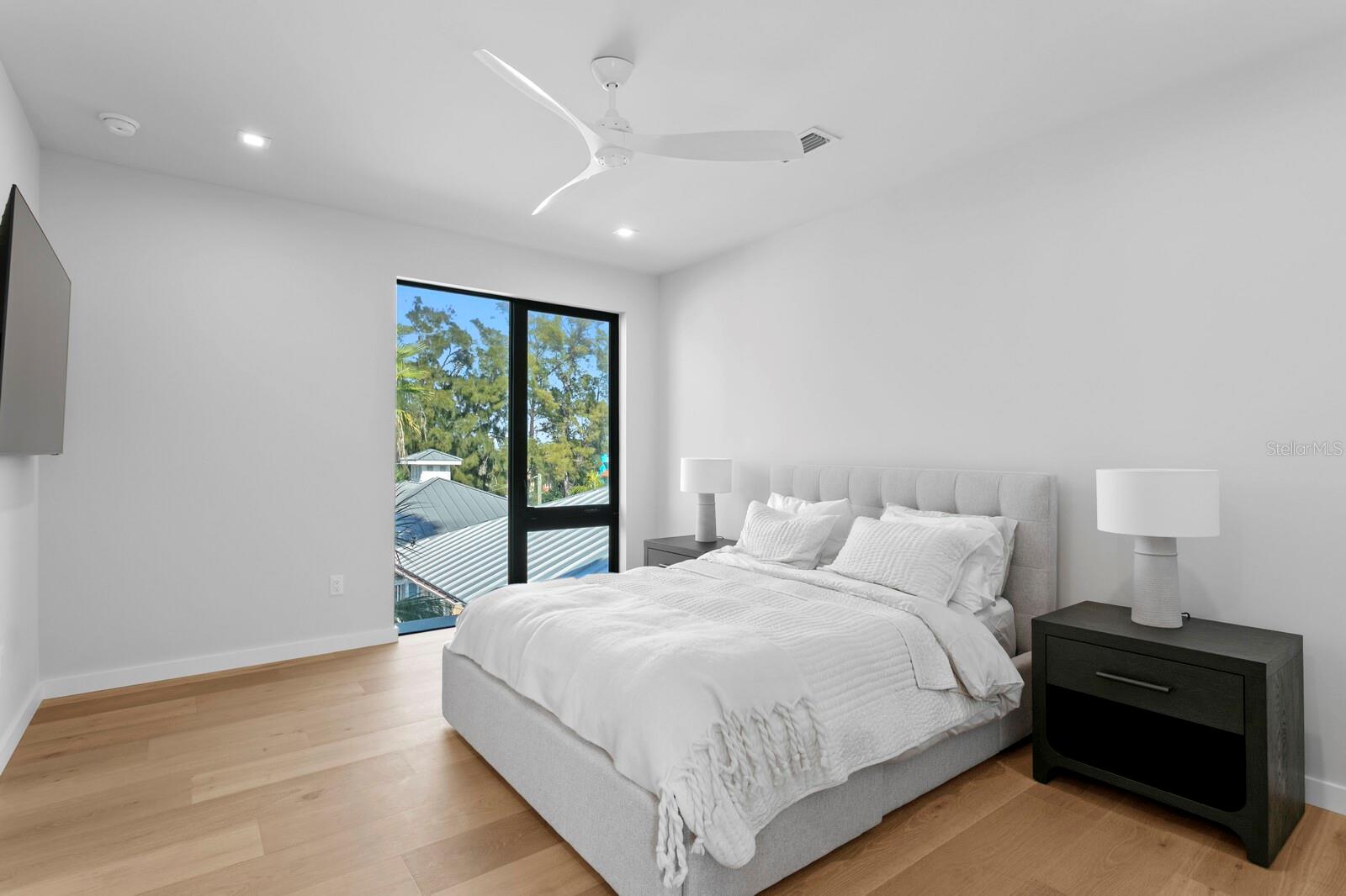 Image 55 of 100 For 304 Gulf Boulevard