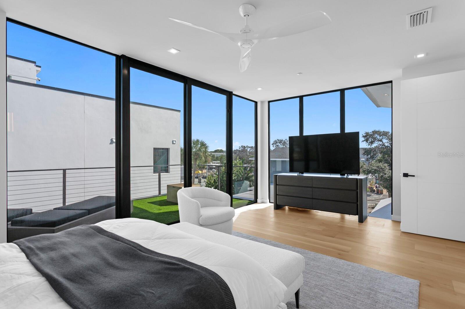 Image 59 of 100 For 304 Gulf Boulevard