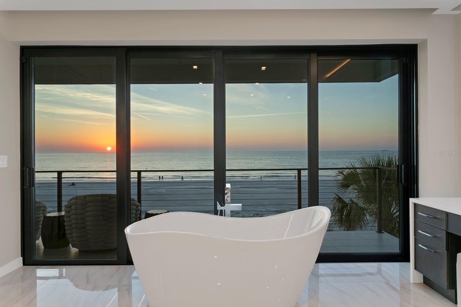 Image 92 of 100 For 304 Gulf Boulevard