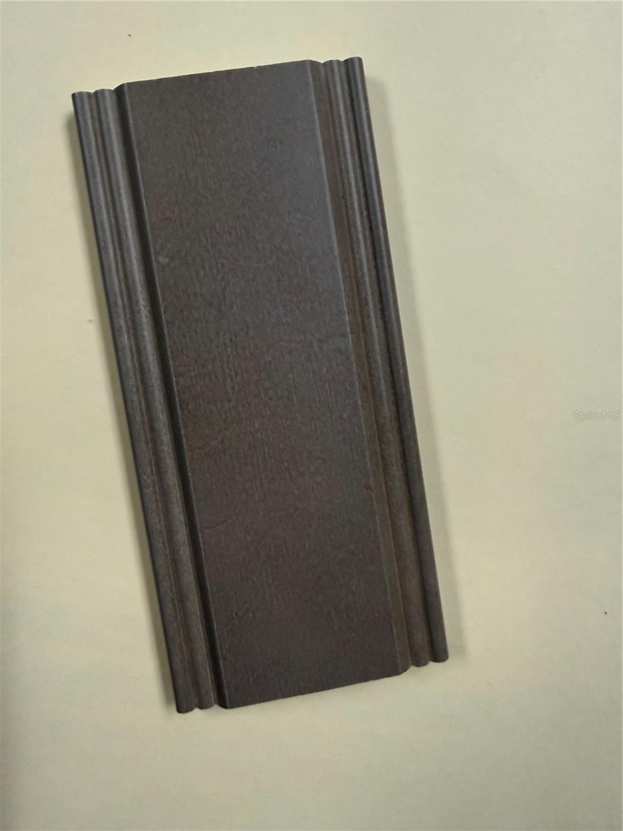 Listing photo id 17 for 15333 Honeycreeper Road