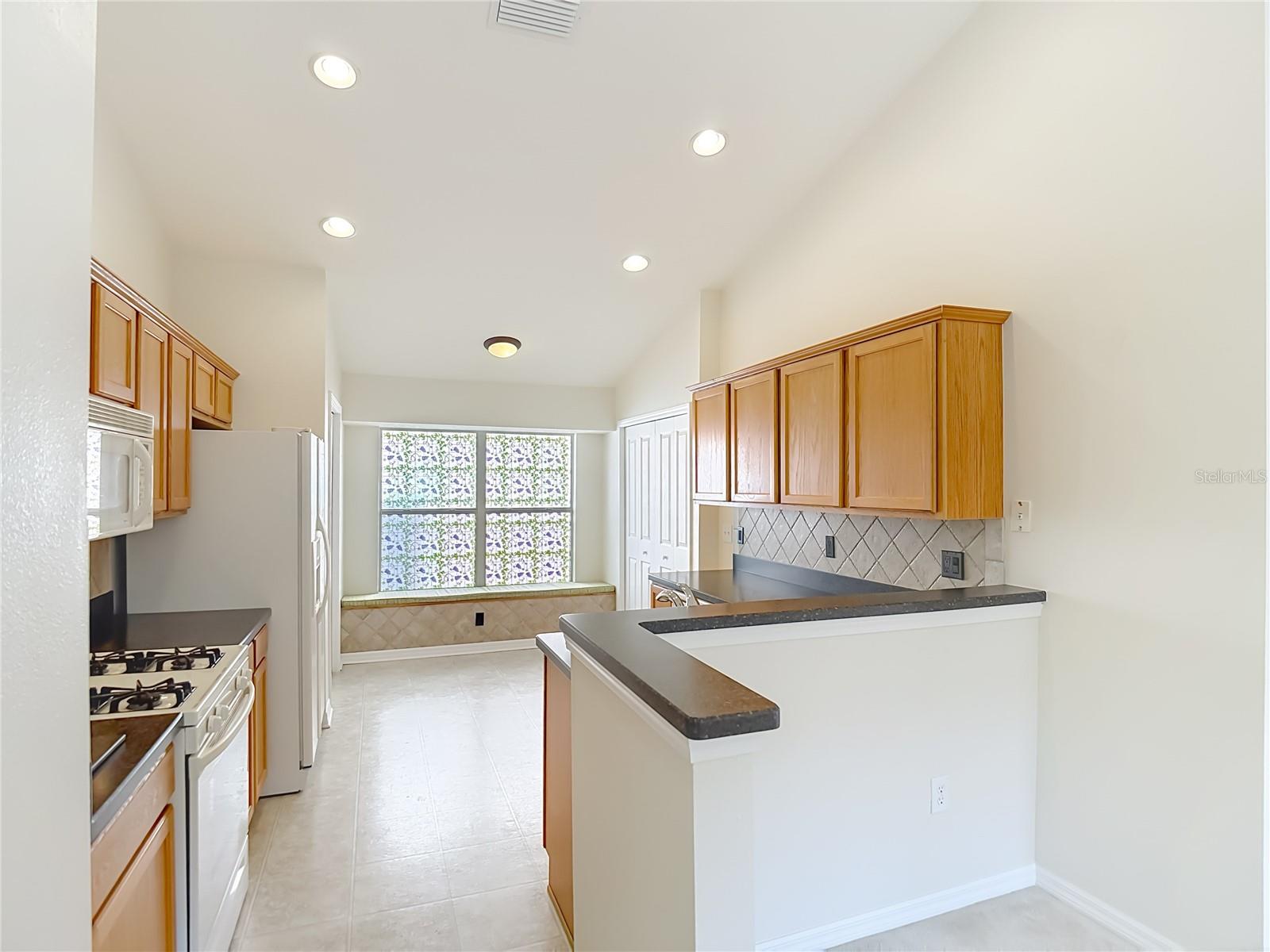 Image 15 of 48 For 3521 Hunting Creek Loop