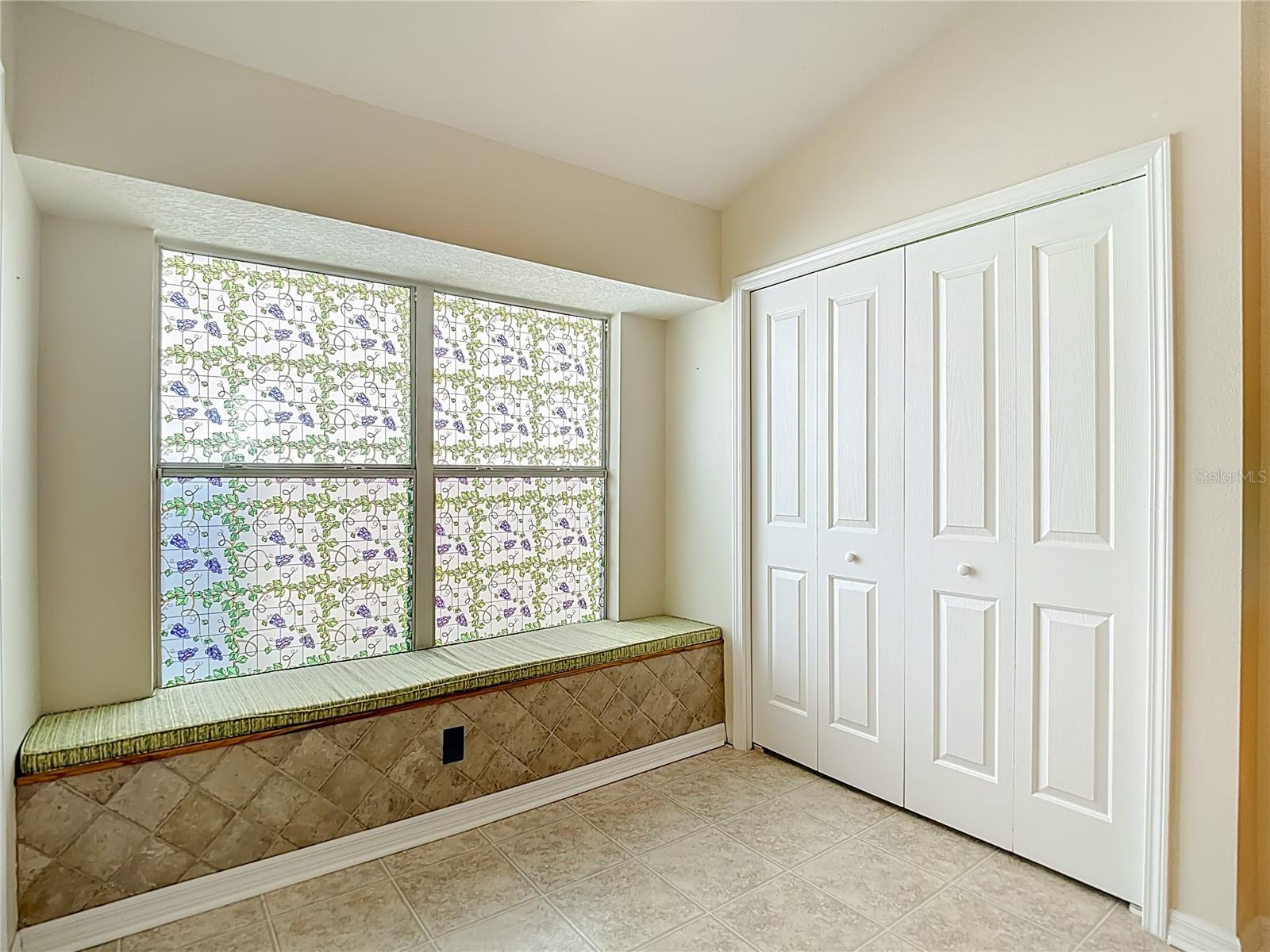 Image 18 of 48 For 3521 Hunting Creek Loop