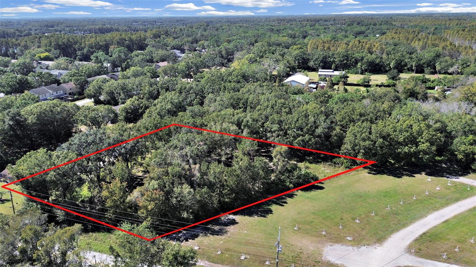 Image 6 of 10 For 16906 Lakeshore Road