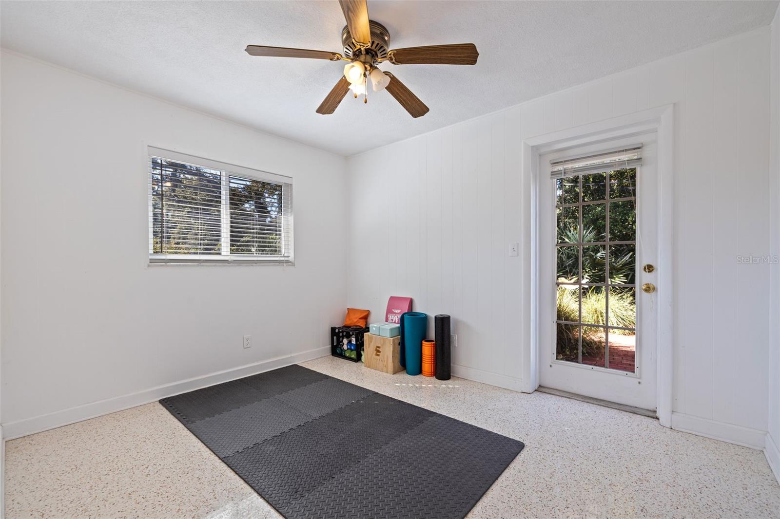 Image 22 of 42 For 236 58th Avenue S