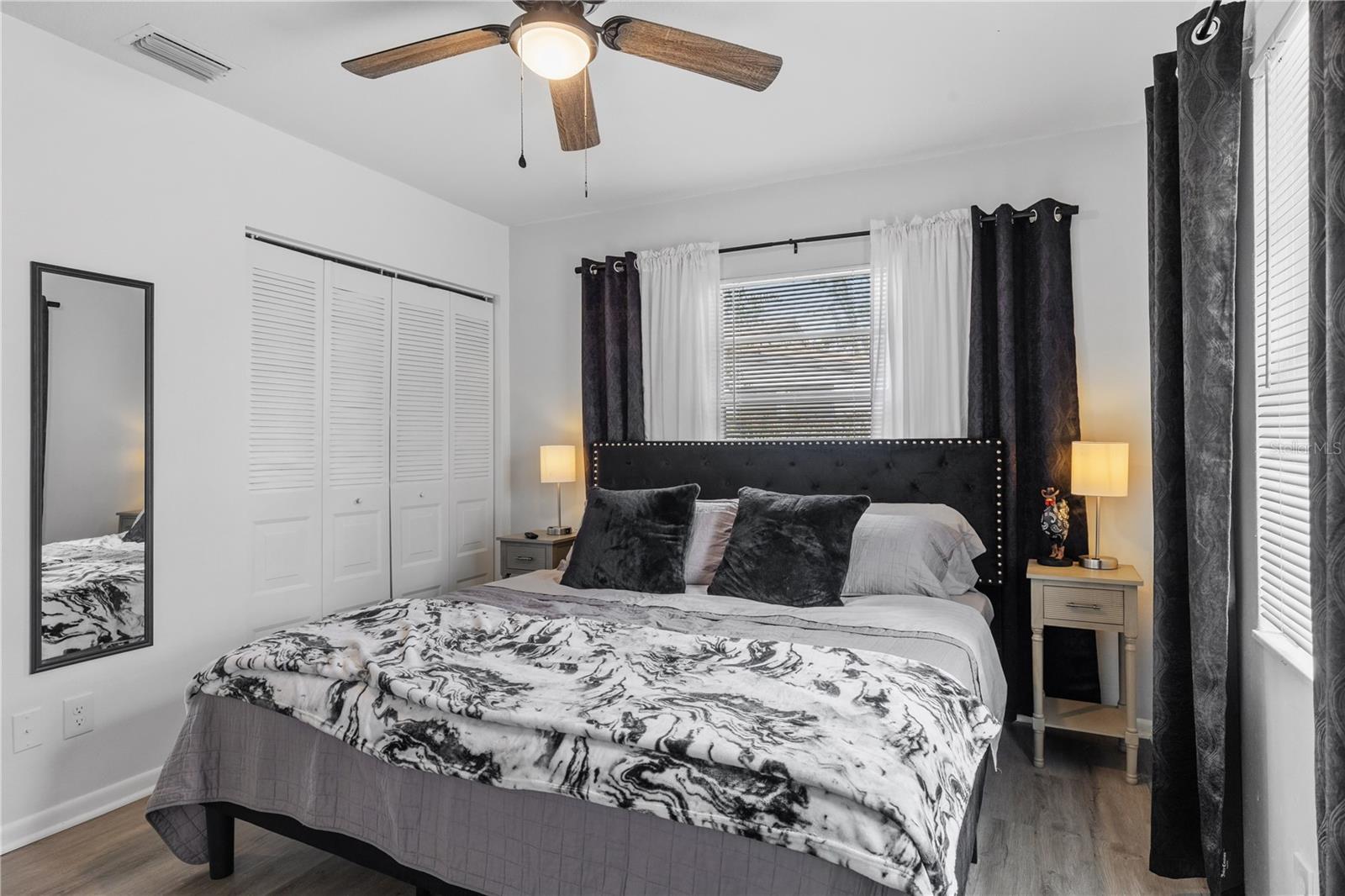 Image 10 of 14 For 2819 Marconi Street B