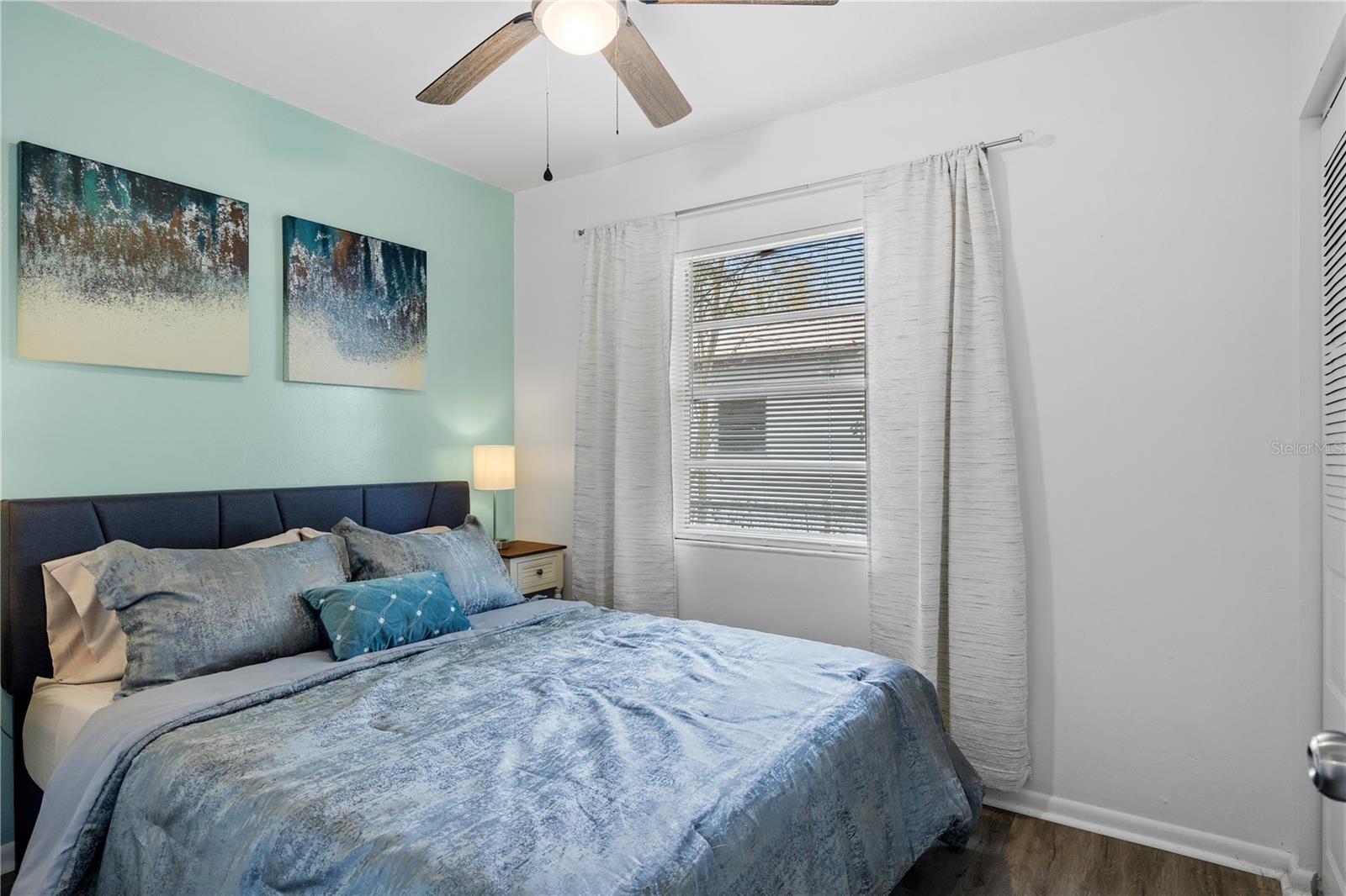 Image 12 of 14 For 2819 Marconi Street B