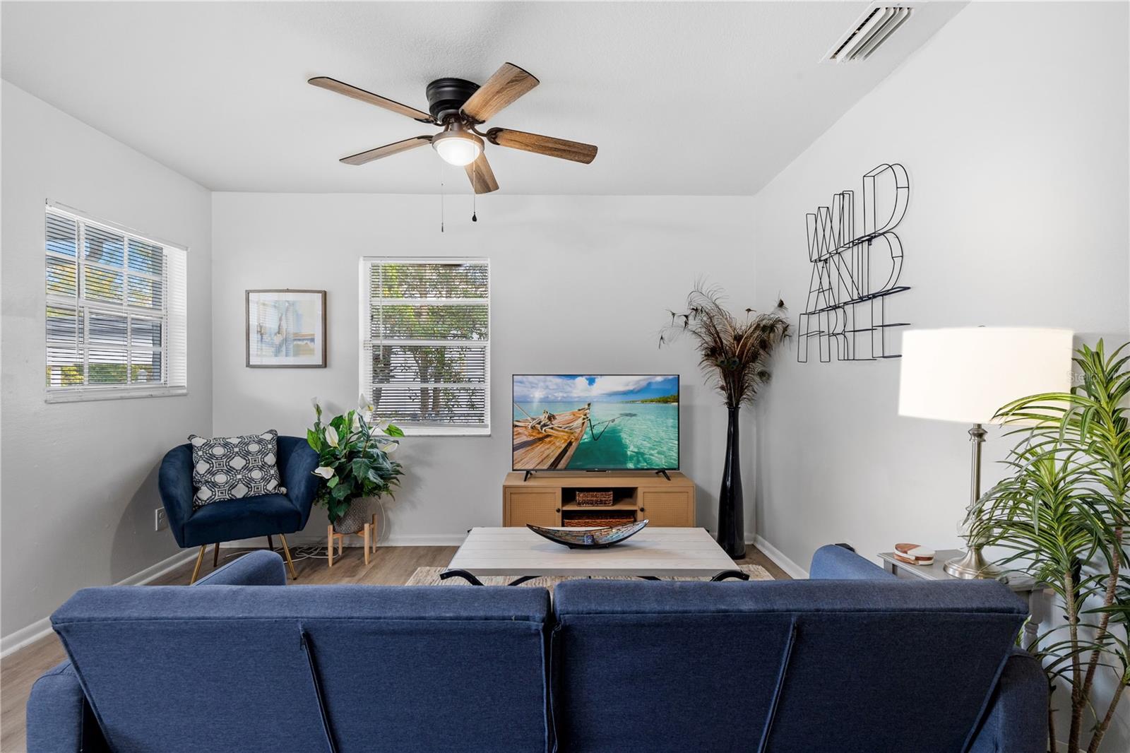 Image 8 of 14 For 2819 Marconi Street B