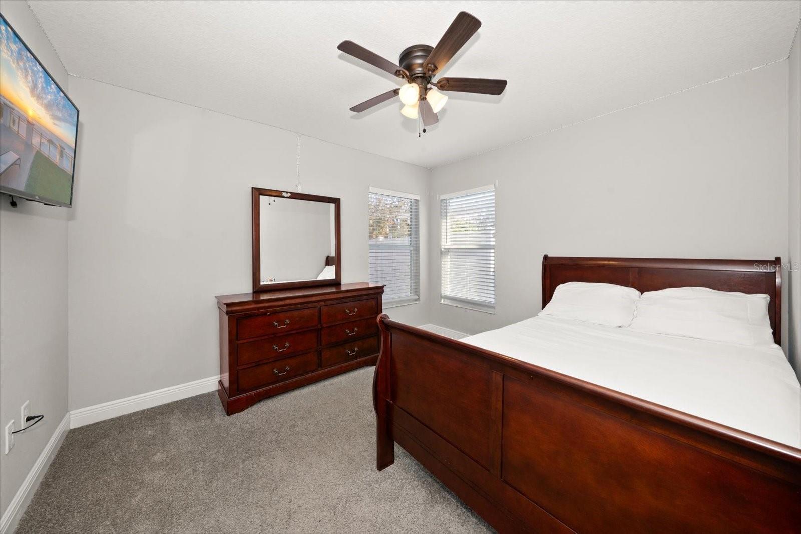 Image 17 of 38 For 6375 Missouri Avenue