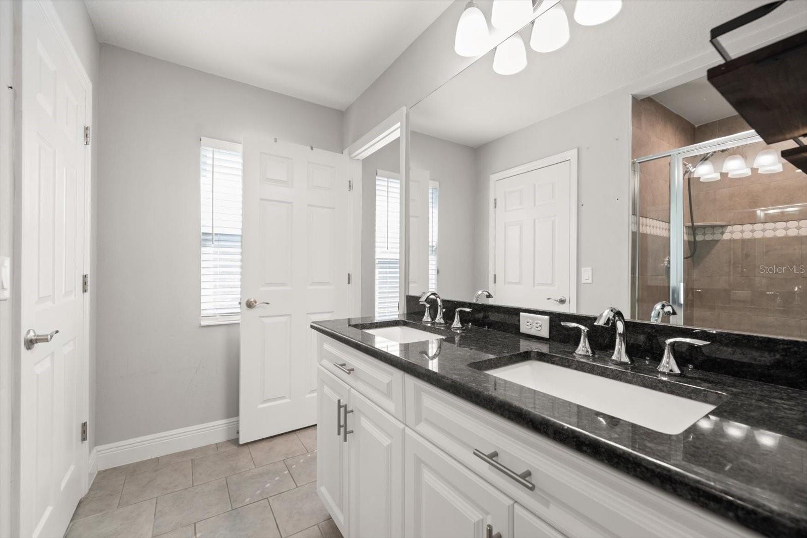 Image 23 of 38 For 6375 Missouri Avenue