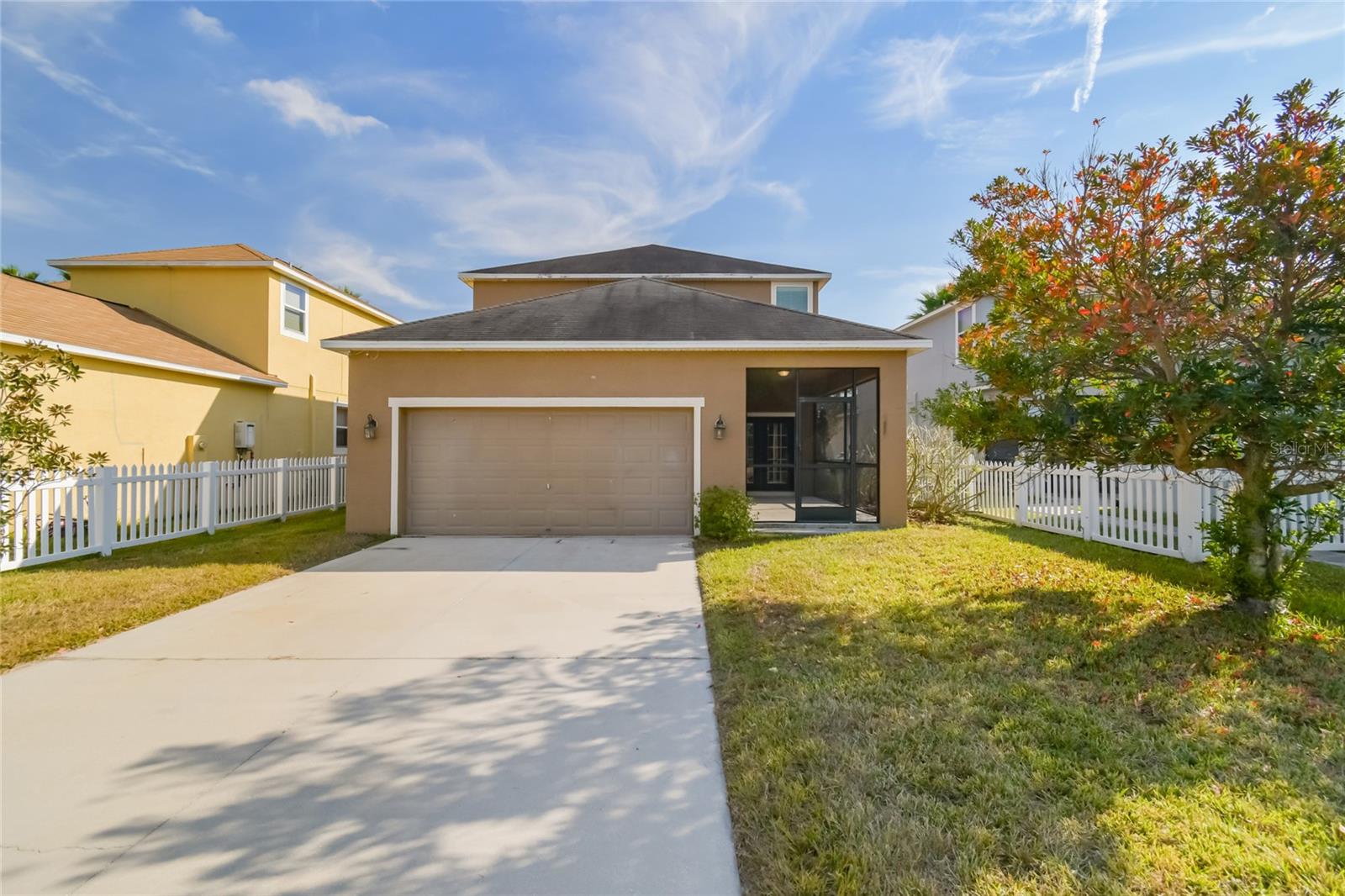 Image 28 of 35 For 21143 Passive Porch Drive