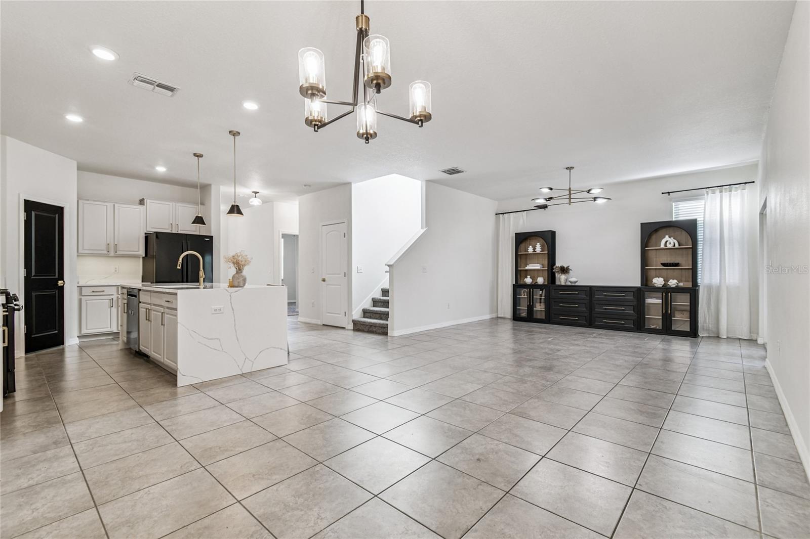 Image 6 of 35 For 21143 Passive Porch Drive