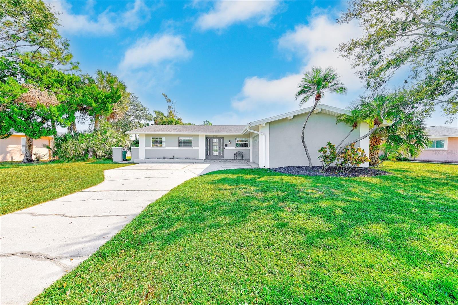 Details for 7195 Augusta Boulevard, SEMINOLE, FL 33777