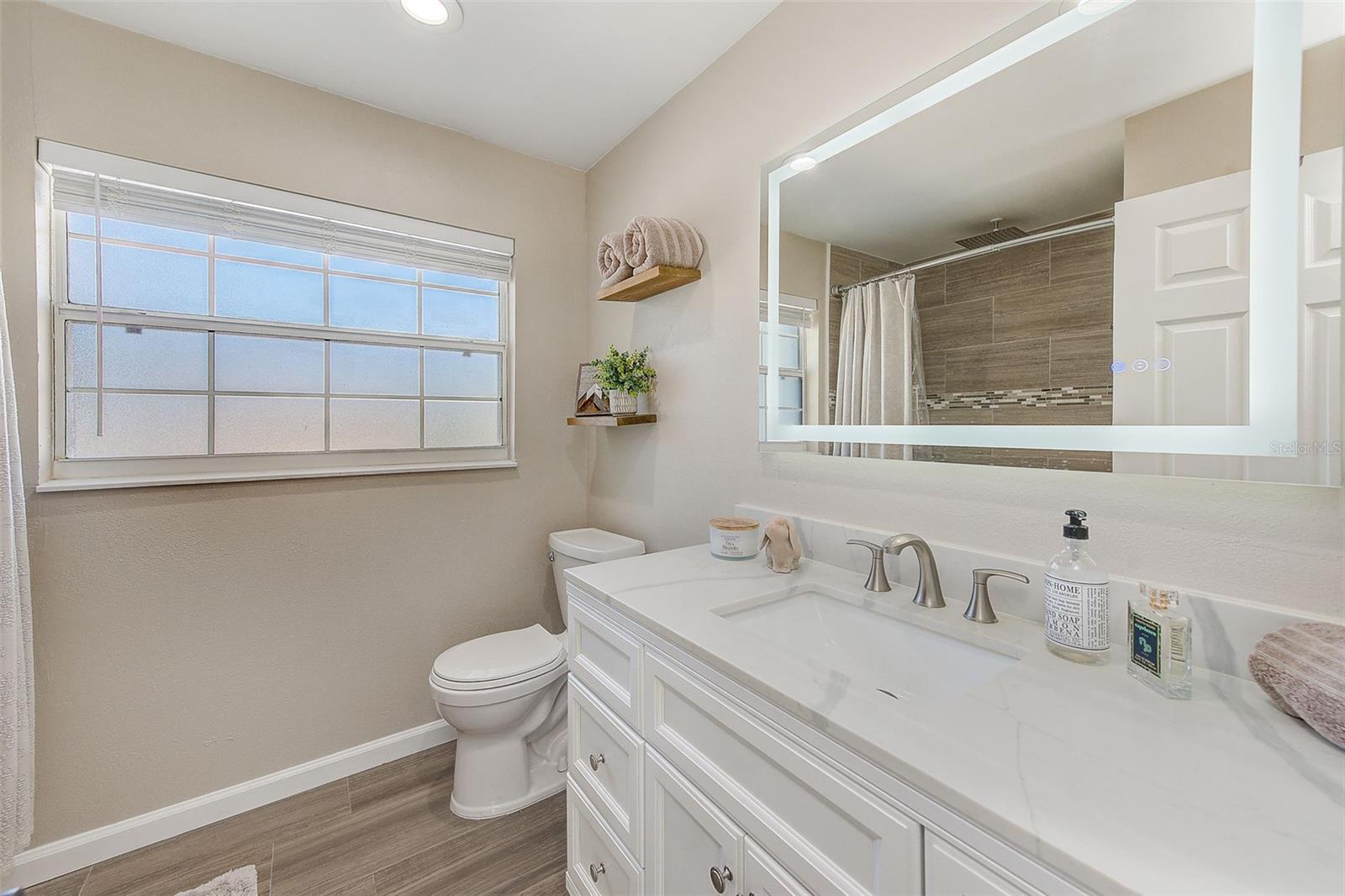 Image 22 of 36 For 7195 Augusta Boulevard