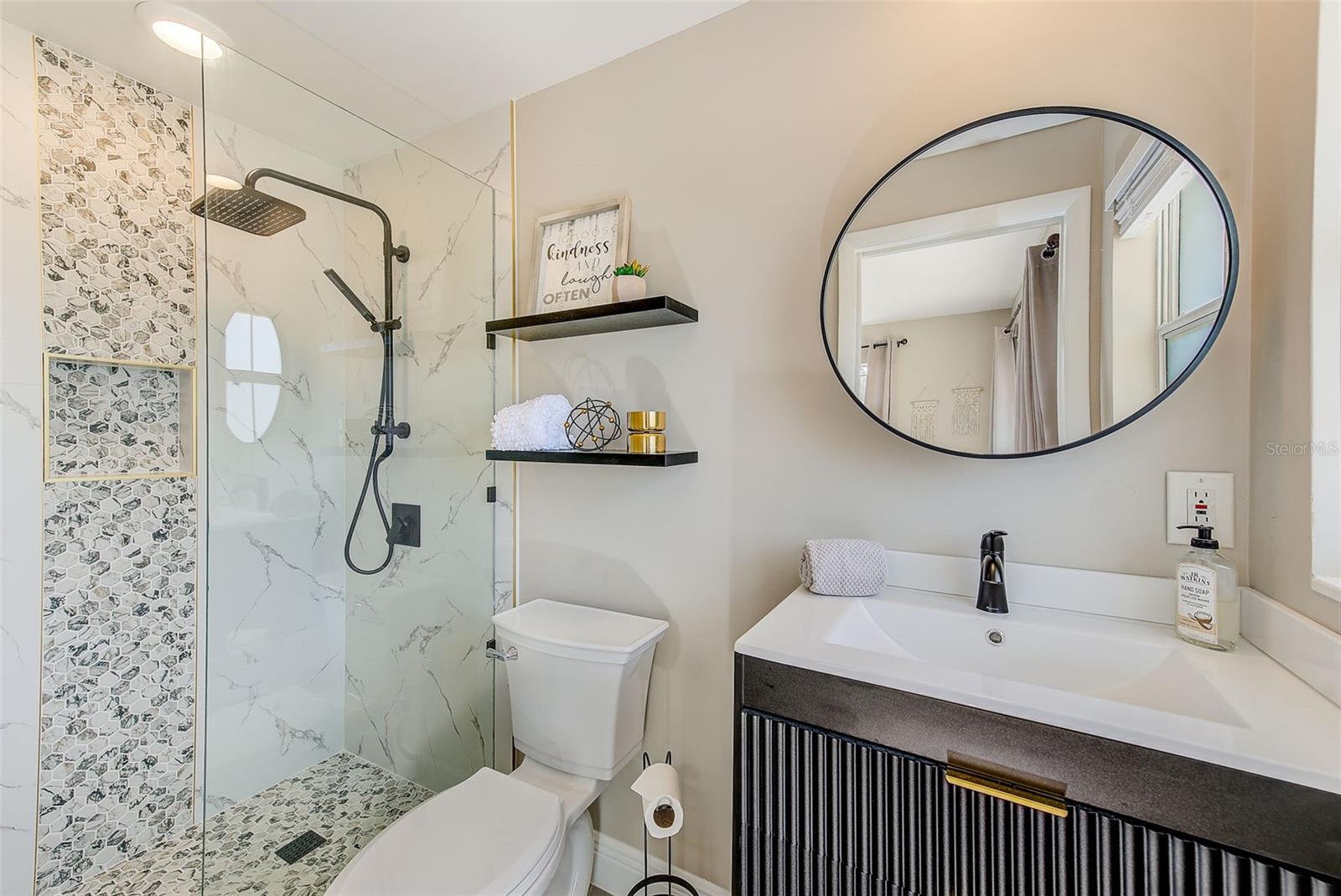 Image 28 of 36 For 7195 Augusta Boulevard