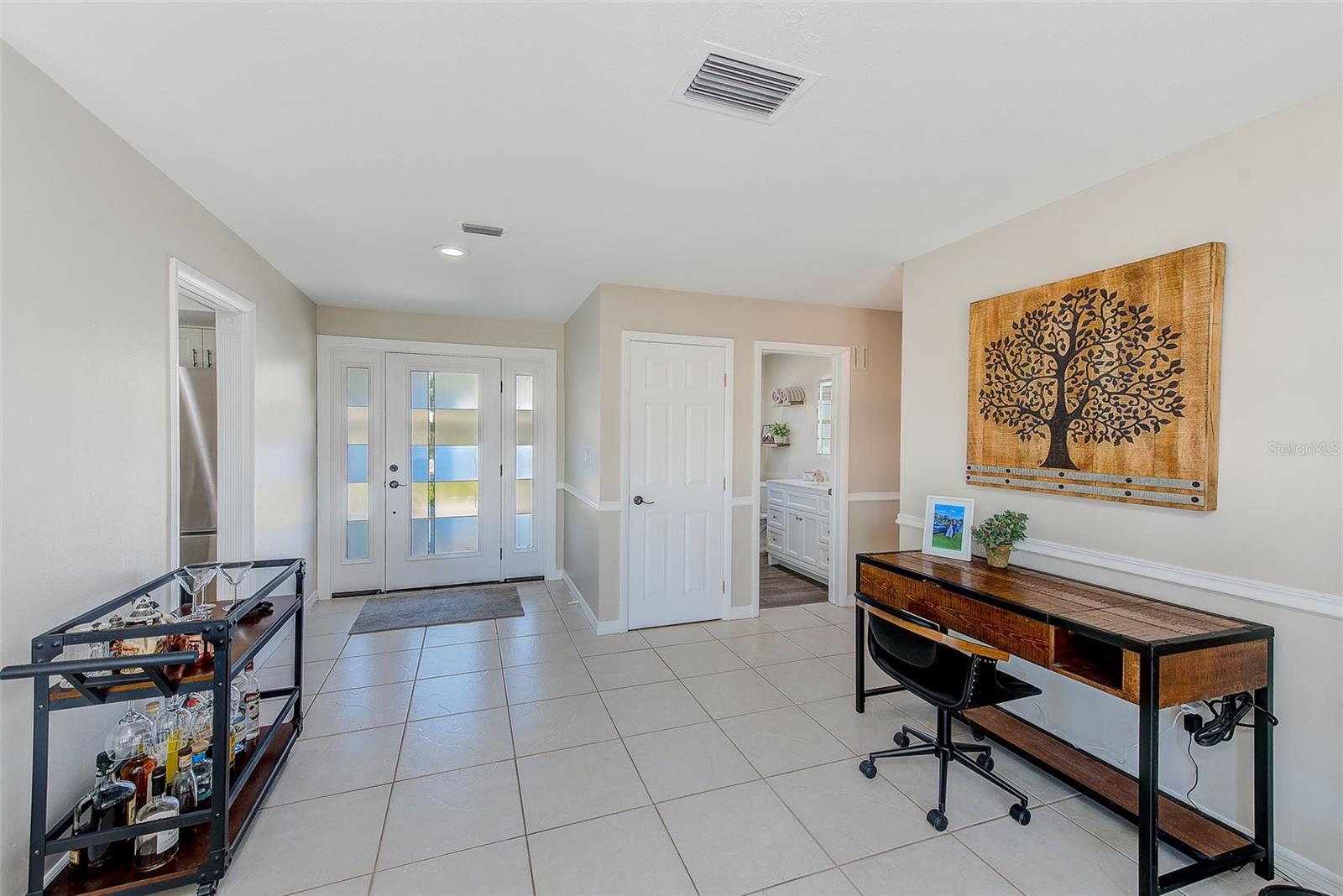 Image 7 of 36 For 7195 Augusta Boulevard