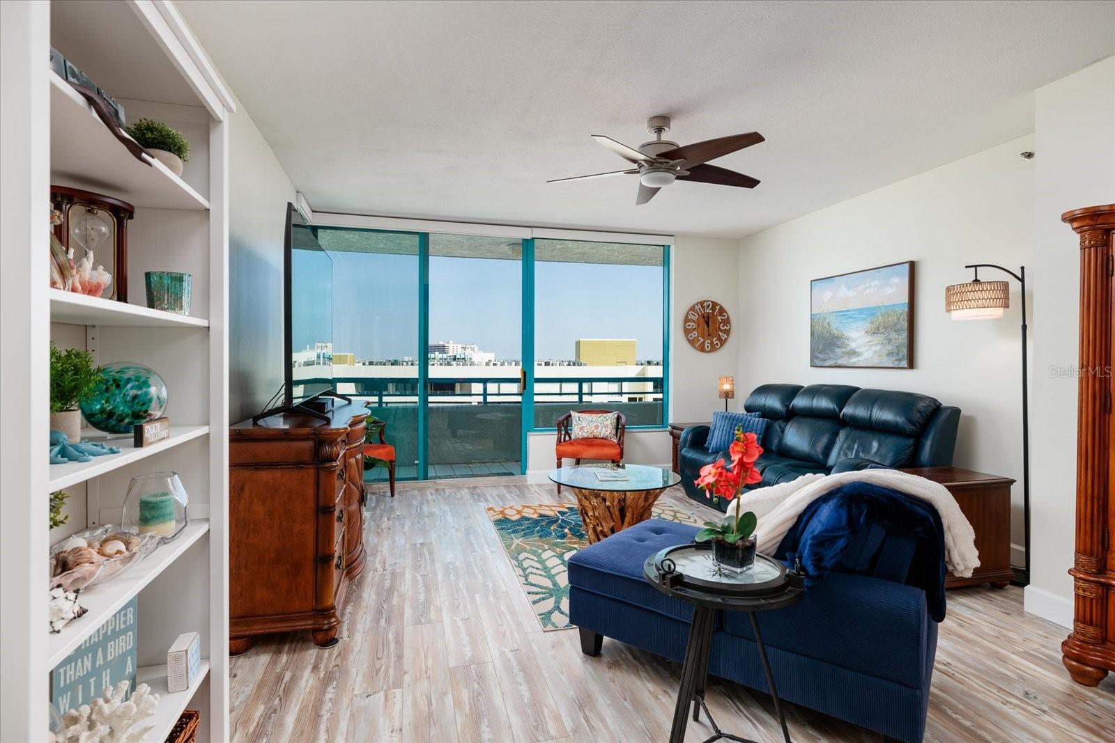 Image 14 of 70 For 1520 Gulf Boulevard 1404