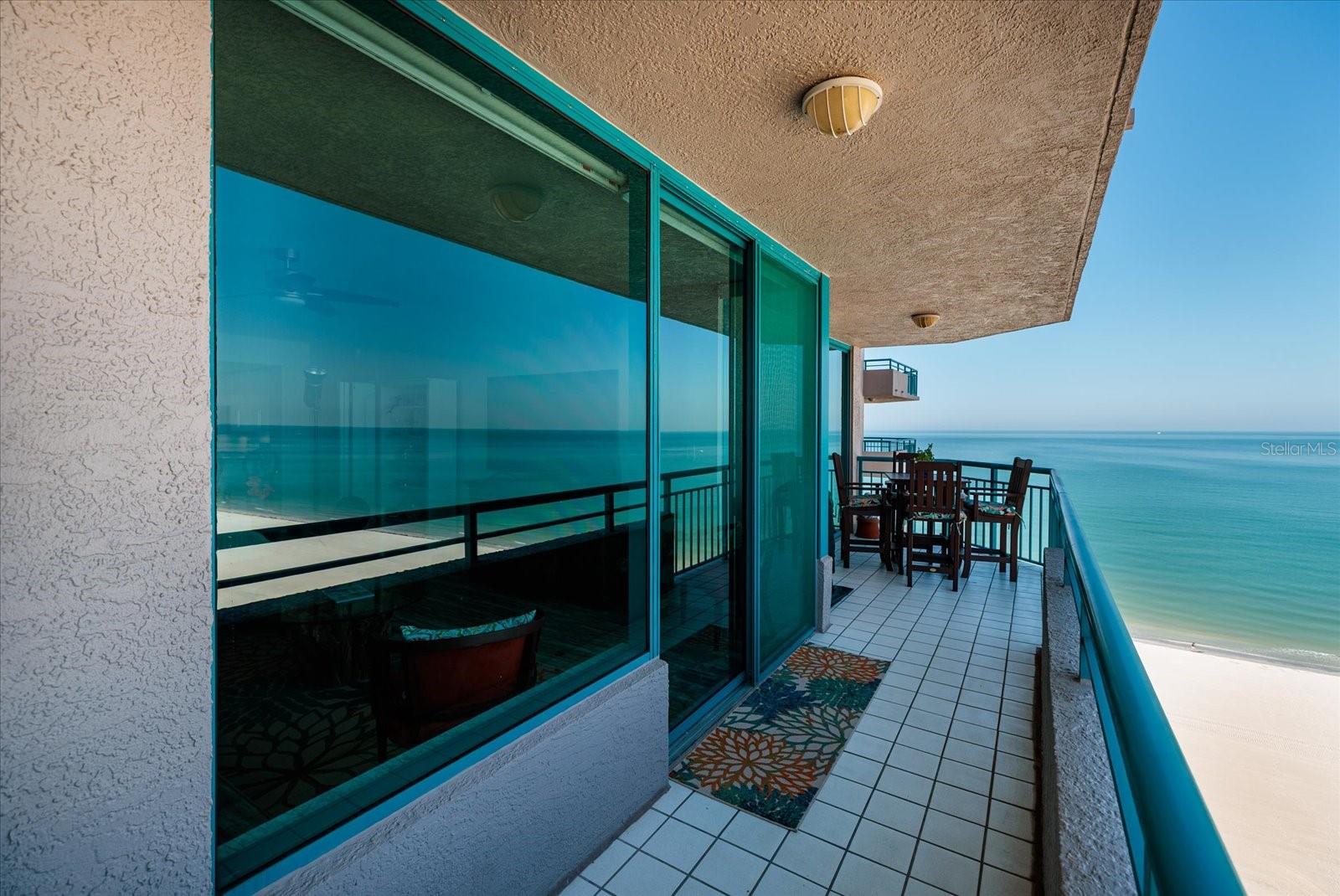 Image 16 of 70 For 1520 Gulf Boulevard 1404