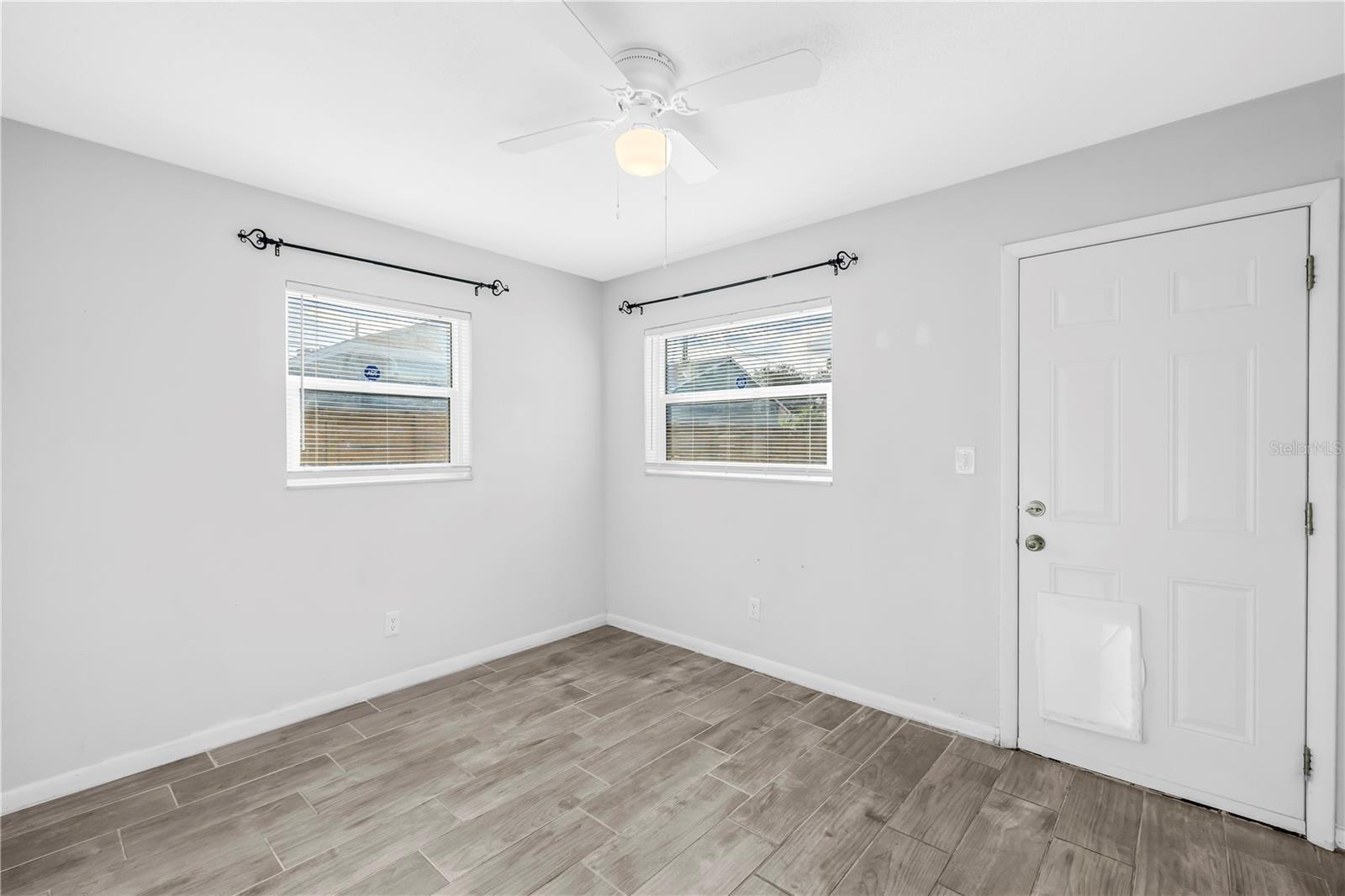 Image 11 of 20 For 5026 3rd Avenue S