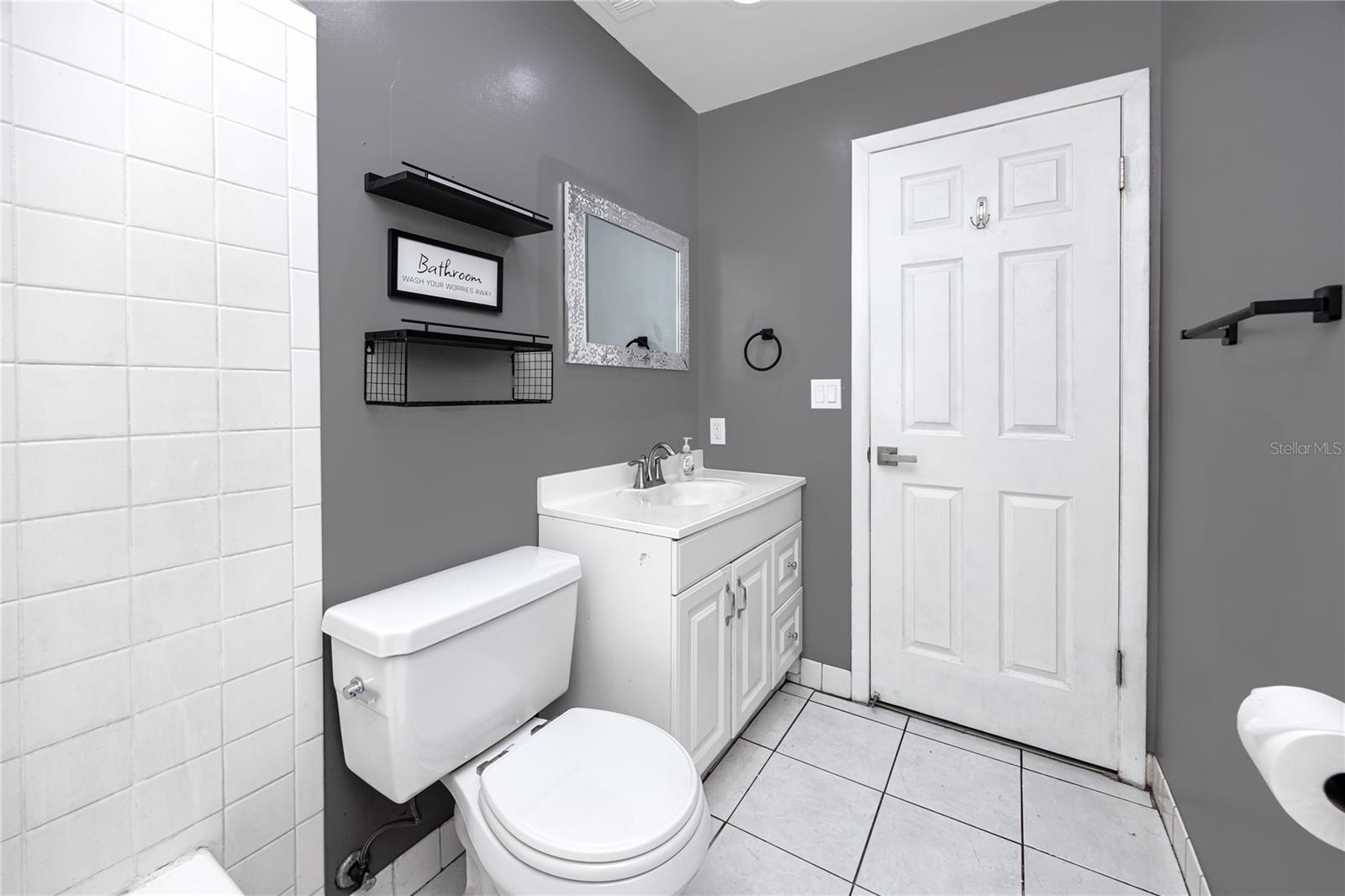 Image 26 of 45 For 2909 Lichen Lane A