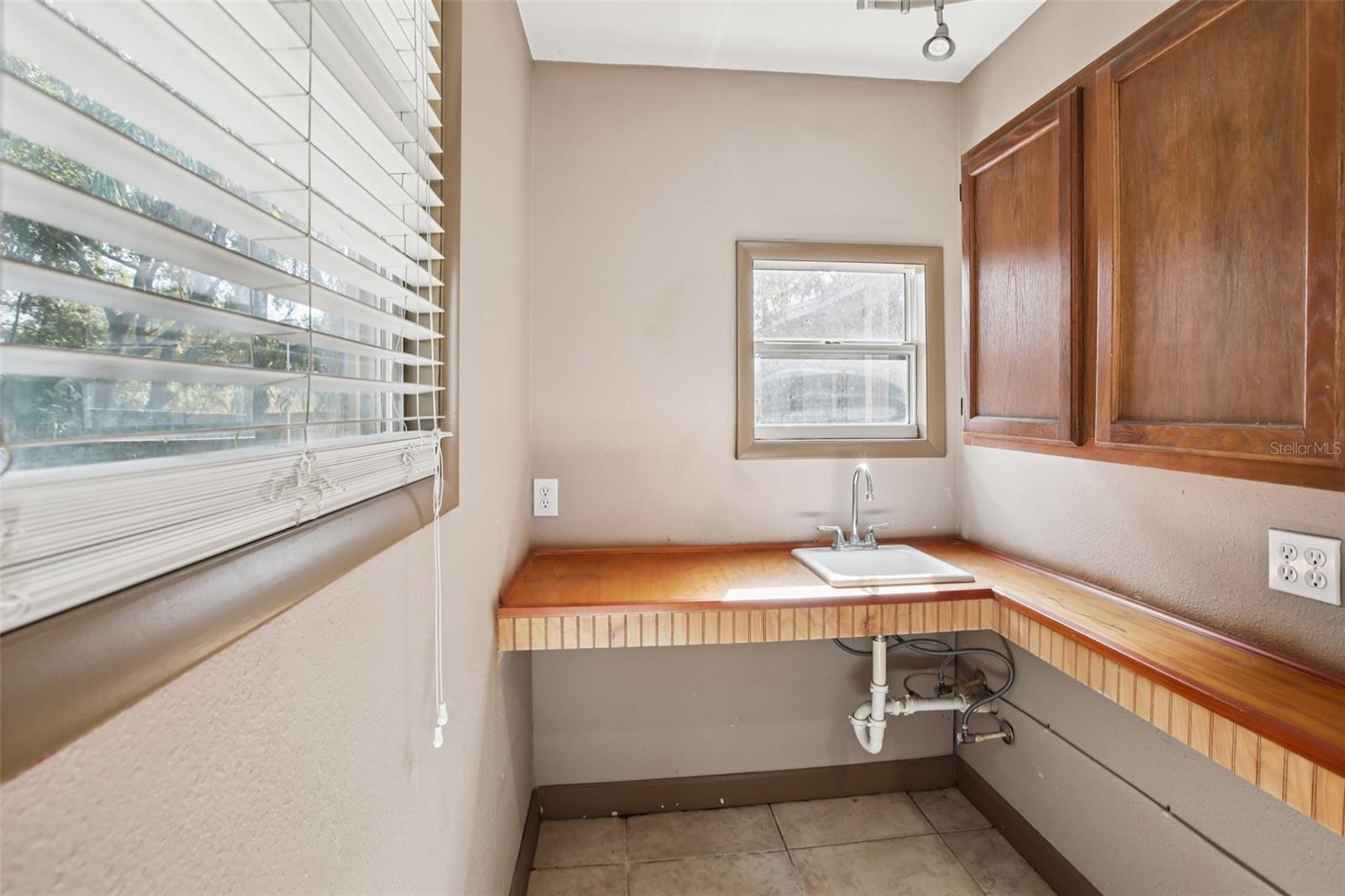 Image 14 of 27 For 1101 Terra Mar Drive