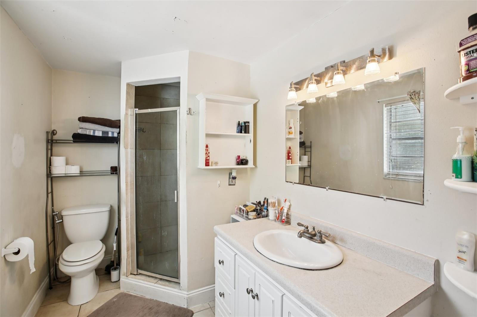 Image 18 of 27 For 1101 Terra Mar Drive