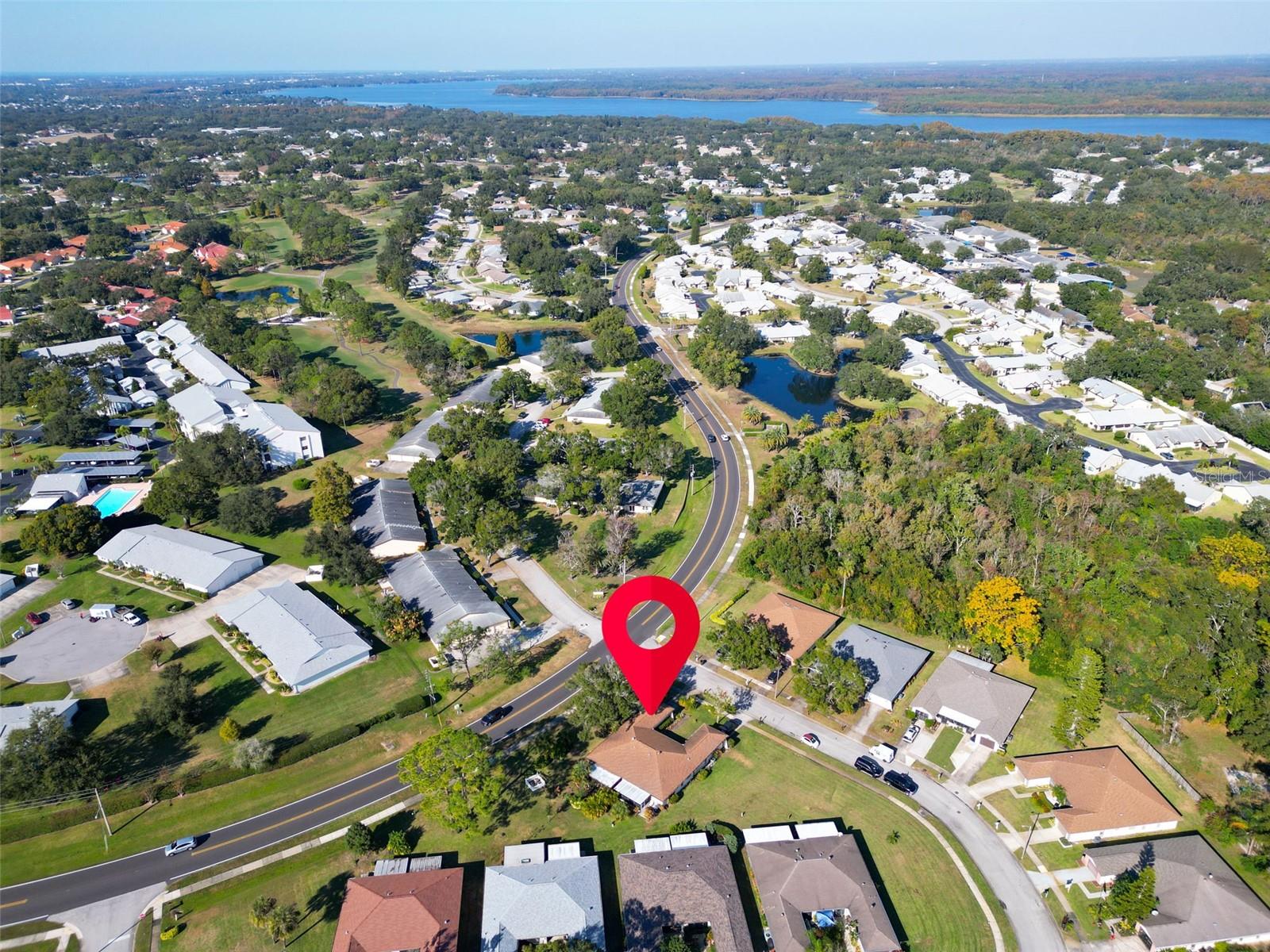 Image 31 of 49 For 3481 Maclaren Drive